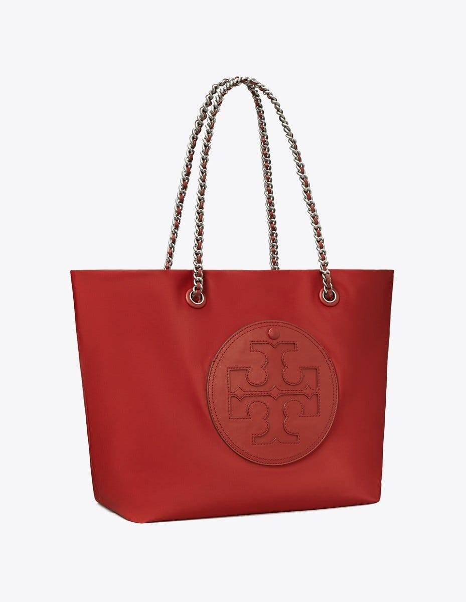 TORY BURCH Ella Chain Tote Bag / TORY TOTE NYLON BAG พร้อมส่ง 4 สี กระเป๋าสะพายทรงโท้ทใบใหญ่ จุของไปเลยแน่นๆ รูปทรงคลาสสิคชวนใช้ โดดเด่นด้วย patch โลโก้ แนะนำรีบสั่งใช้ไปสวยก่อนใครได้เลยน้า