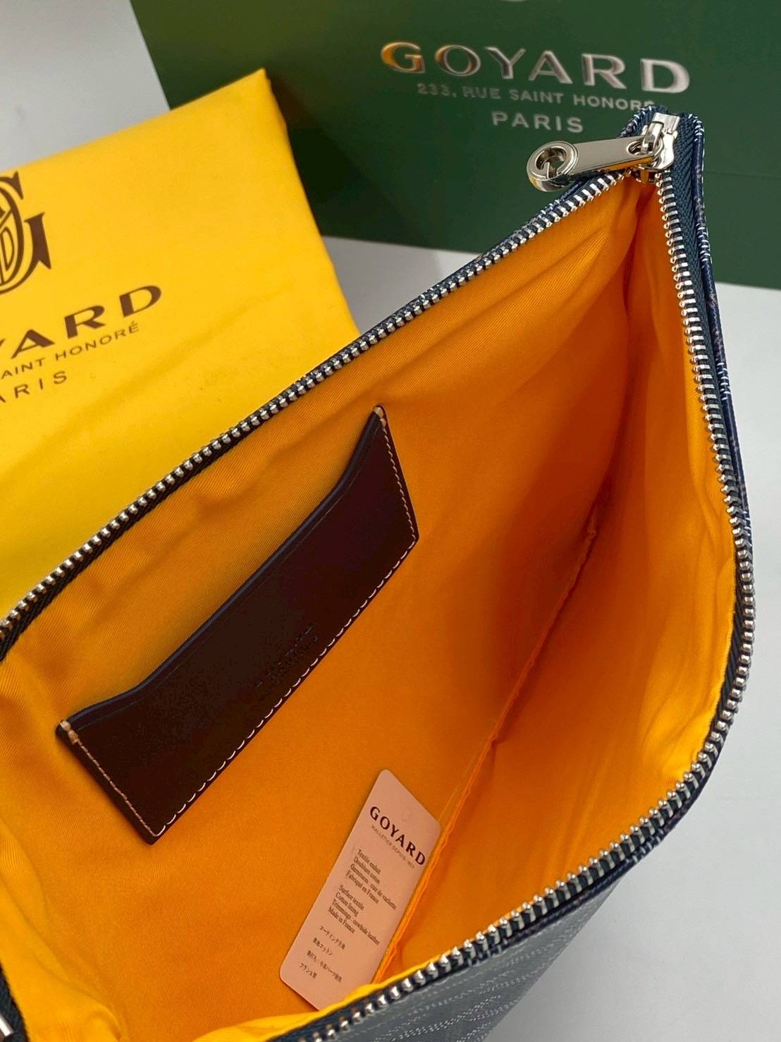 ORI หนังแท้ | GOYARD Senat MM Pouch / GOYARD Clutch Bag กระเป๋าทรงพอชคลัช ใช้เป็นกระเป๋าจัดระเบียบสำนักงานได้ เหมาะสำหรับใส่เอกสารขนาด A4, จัดระเบียบสิ่งของในกระเป๋า หรือใช้เป็นกระเป๋าคลัตช์สำหรับใช้ในชีวิตประจำวัน