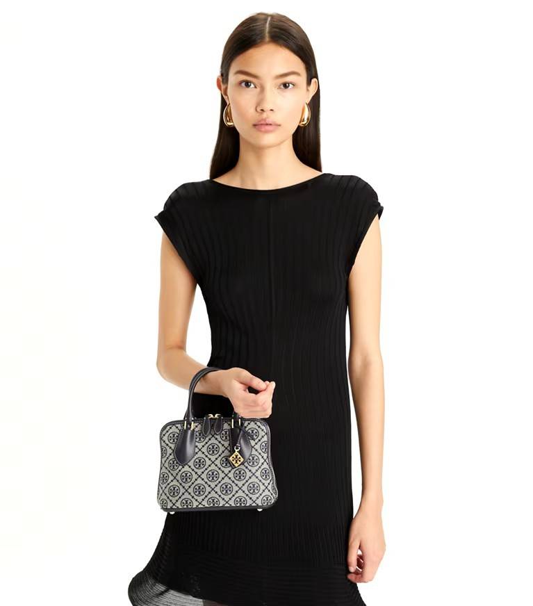 Tory Burch Mini T Monogram Jacquard Swing Satchel Bag กระเป๋าสะพาย คอลเลคชั่นใหม่ล่าสุดดีไซน์สุดคลาสสิก รูปทรงโดม
