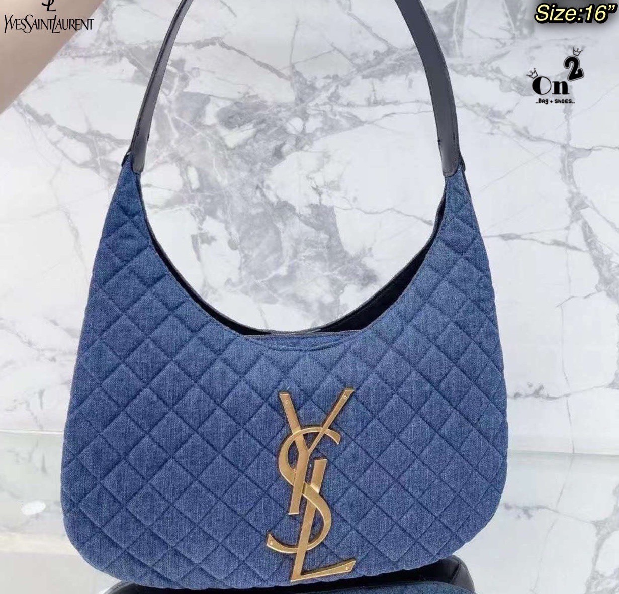 YSL Icare Maxi Shopping Bag In Quilted Lambskin 15" / YSL Icare Maxi Denim กระเป๋าสะพายใบใหญ่ มาพร้อมใบเล็ก หนังบุเย็บลายตาข่าย (Quilted Bag) ดีไซน์โฉบเฉี่ยวกว่าหลายระดับด้วยการประดับฮาร์ดแวร์ทองเหลืองในตัวอักษร Y.S.L สะดุดตา มอบสไตล์เรียบง่ายแต่คลาส