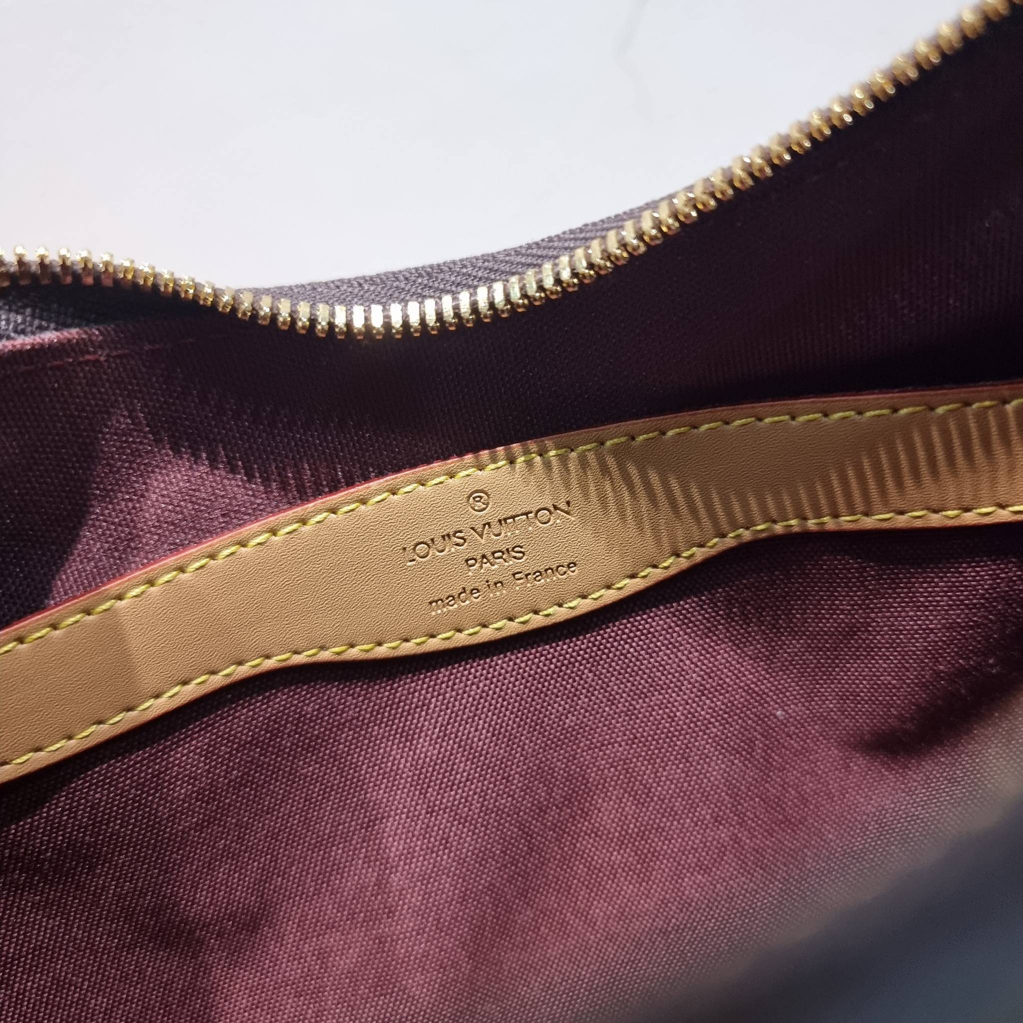 LV boulogne monogram bag กระเป๋าสะพาย ดีไซน์คลาสสิครุ่นสุดปัง ขนาดกำลังดี ใช้งานได้สะดวกคล่องตัว วัสดุหนังแคนวาสทนทาน