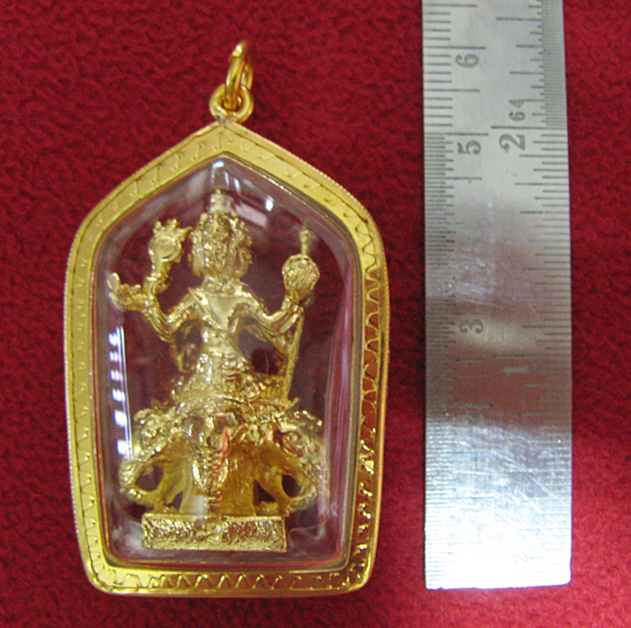 องค์พระพรหมทรงช้าง4เศียรองค์ใหญ่เนื้อทองเลี่ยมทองไมครอนพร้อมใบคาถาค่ะ