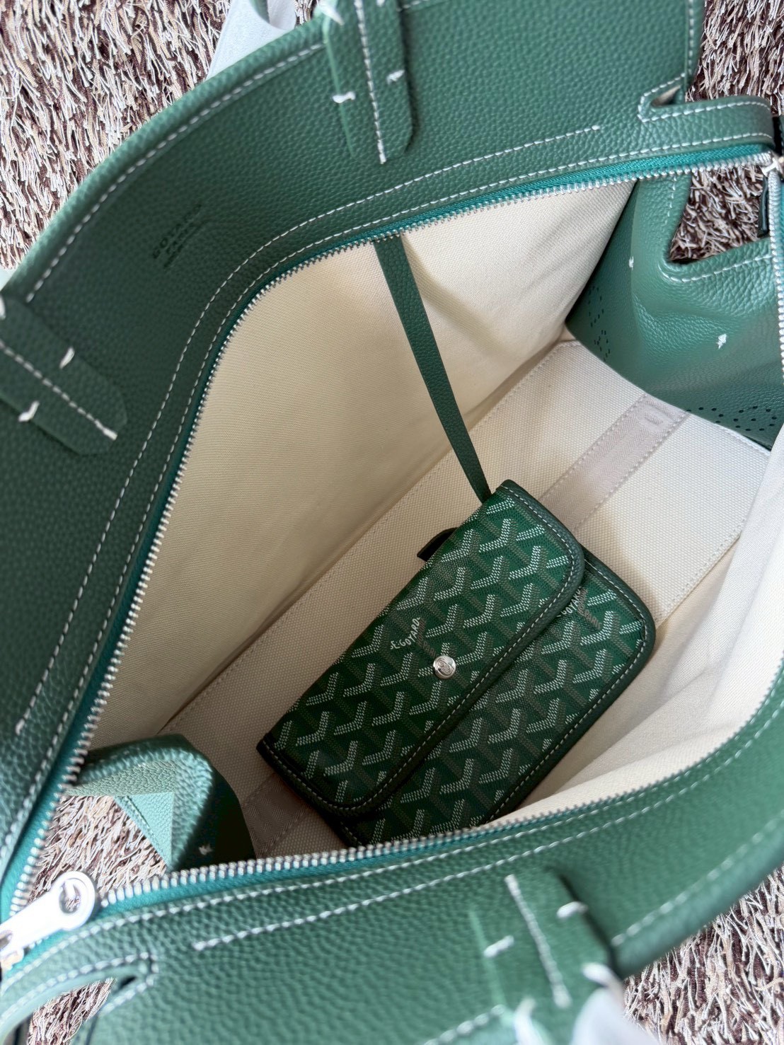 Goyard Hardy PM Tote Bag กระเป๋าสะพายทรงโท้ท ทรงเหลี่ยมใบใหญ่ ภายในโล่งกว้างมาก จุของได้ครบ