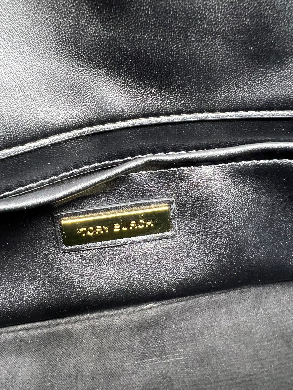 Tory Burch Kira Chevron Flap Small Shoulder Bag กระเป๋าสะพายดีไซน์รูปทรงคลาสสิค ดูผู้ดีหรูหรา เกรดออริ สลับแท้ 1:1 ใช้งานต่างประเทศได้