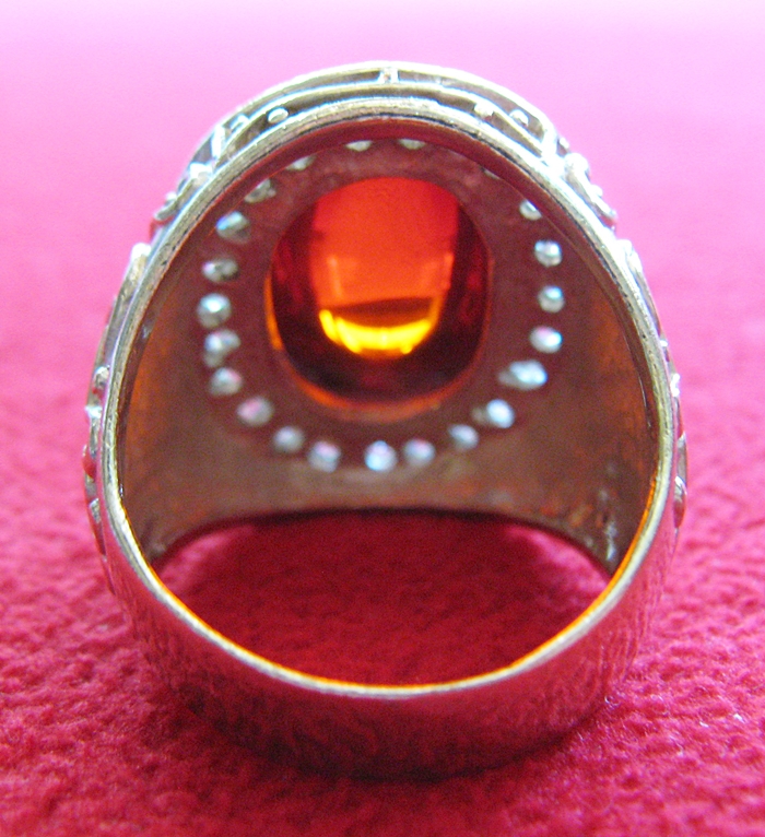 สินค้าจองค่ะ แหวนพลอยมณีใต้น้ำ(เพชรพญานาค)สีแดงเนื้อทองขาวล้อมเพชร(ทุกราศี)ค่ะ