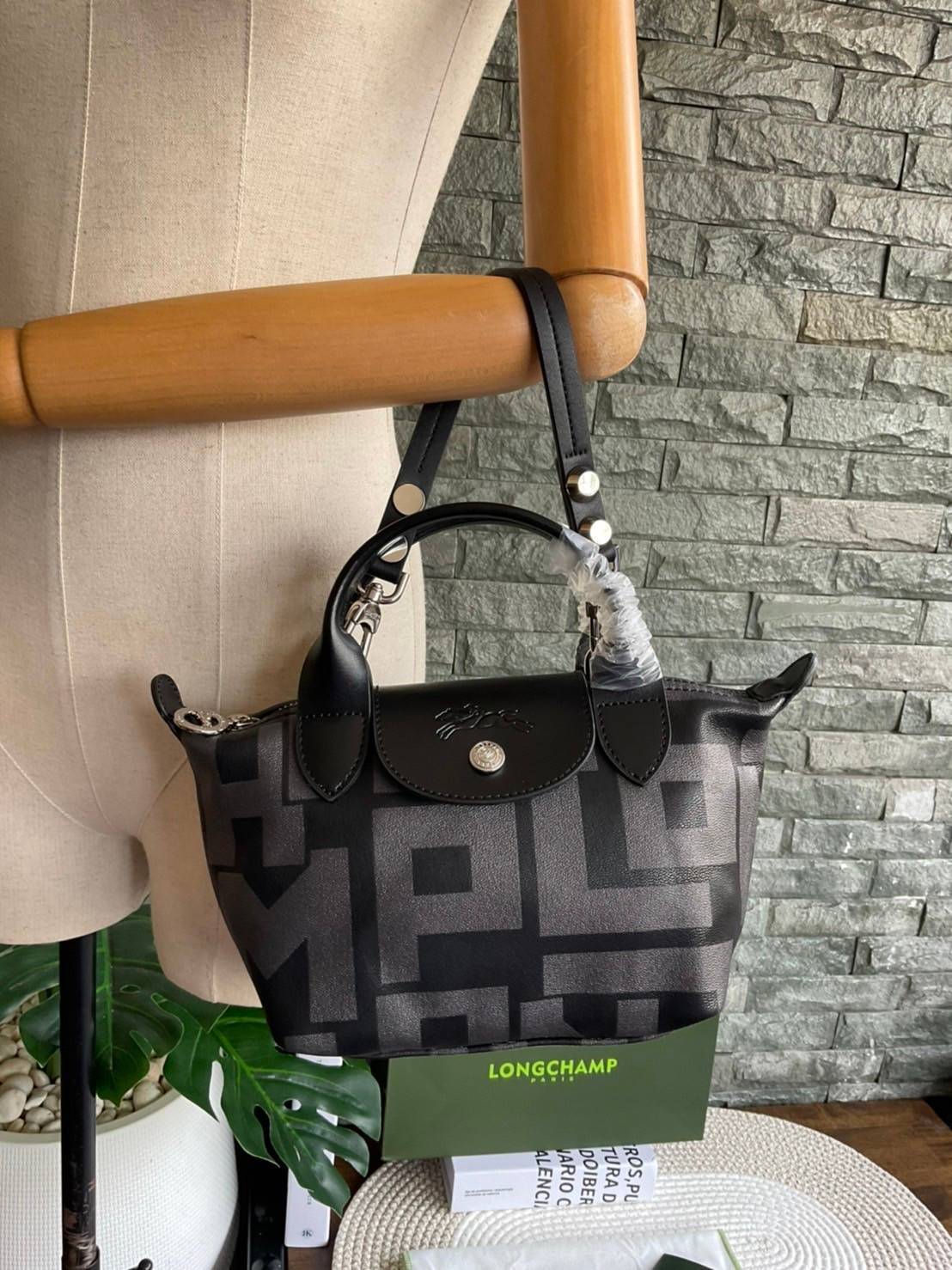 Longchamp Le Pliage Lgp Mini Tote - กระเป๋าถือขนาดเล็ก วัสดุหนังเมทิส หรือ หนังแกะ - น้ำหนักเบา จุของได้เยอะ เปิด-ปิดด้วยซิปสะดวกใช้