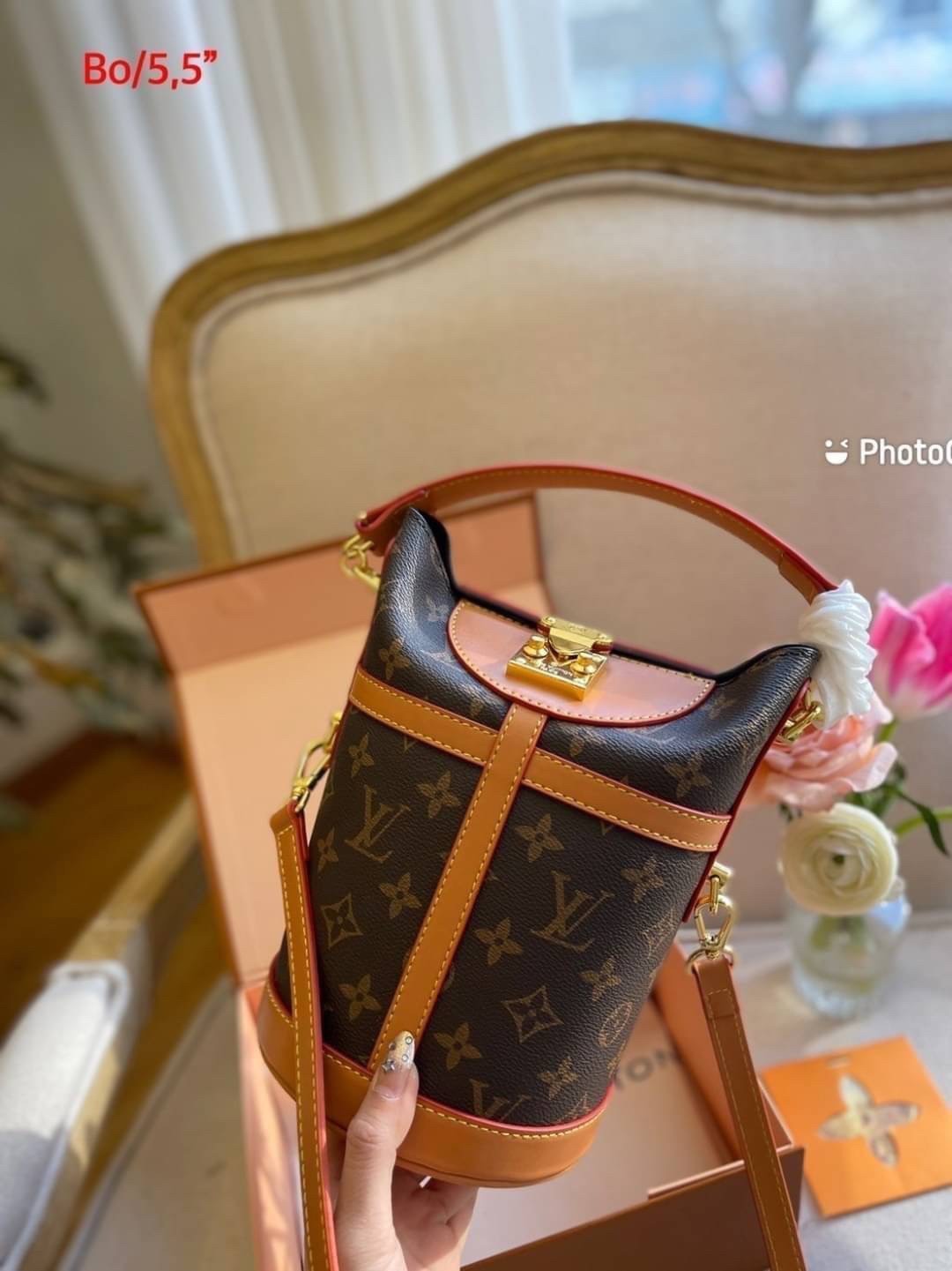 LV DUFFLE MONOGRAM / LV BUCKET BAG กระเป๋าถือทรงบัคเก็ตสุดหรู งานเกรดสวยคุ้มเกินราคา พร้อมสายยาว หรูหรา ขนาดกำลังดี ถือก็สวย สะพายก็เริส