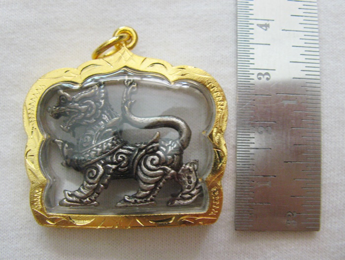 สินค้าหมดค่ะ จี้สิงห์เนื้อเงินรมดำเสริมโชคลาภเลี่ยมทองไมครอนค่ะ