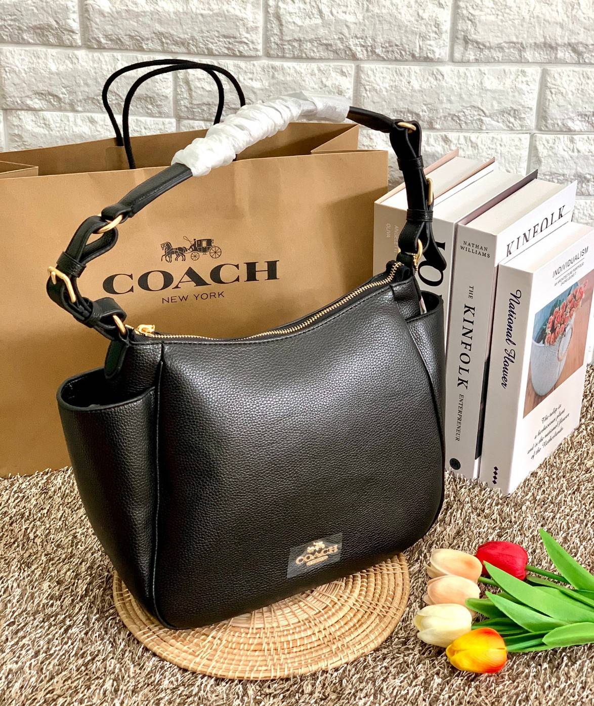 สินค้าออกใหม่ พร้อมคอลเลคชั่นสีใหม่ล่าสุดค่ะ! COACH RORI SHOULDER BAG ((C2855)) พร้อมส่งที่ไทย สวยก่อนใครแน่นอนค่ะ! กระเป๋าสะพายไหล่ หนังแท้ชั้นดีที่สุด หนังนิ่ม ทรงสวย หลงรักแน่นอนค่ะ😘