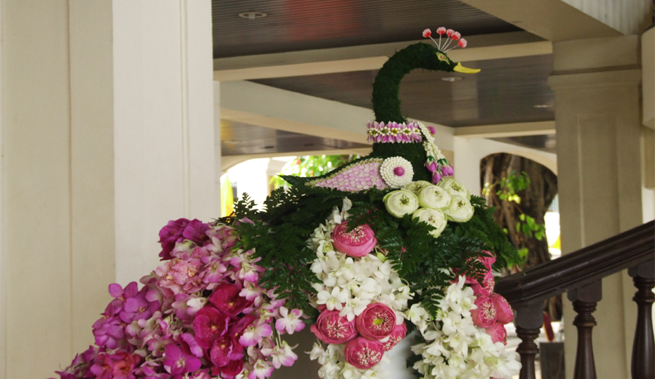 งานแต่งงานสีม่วง