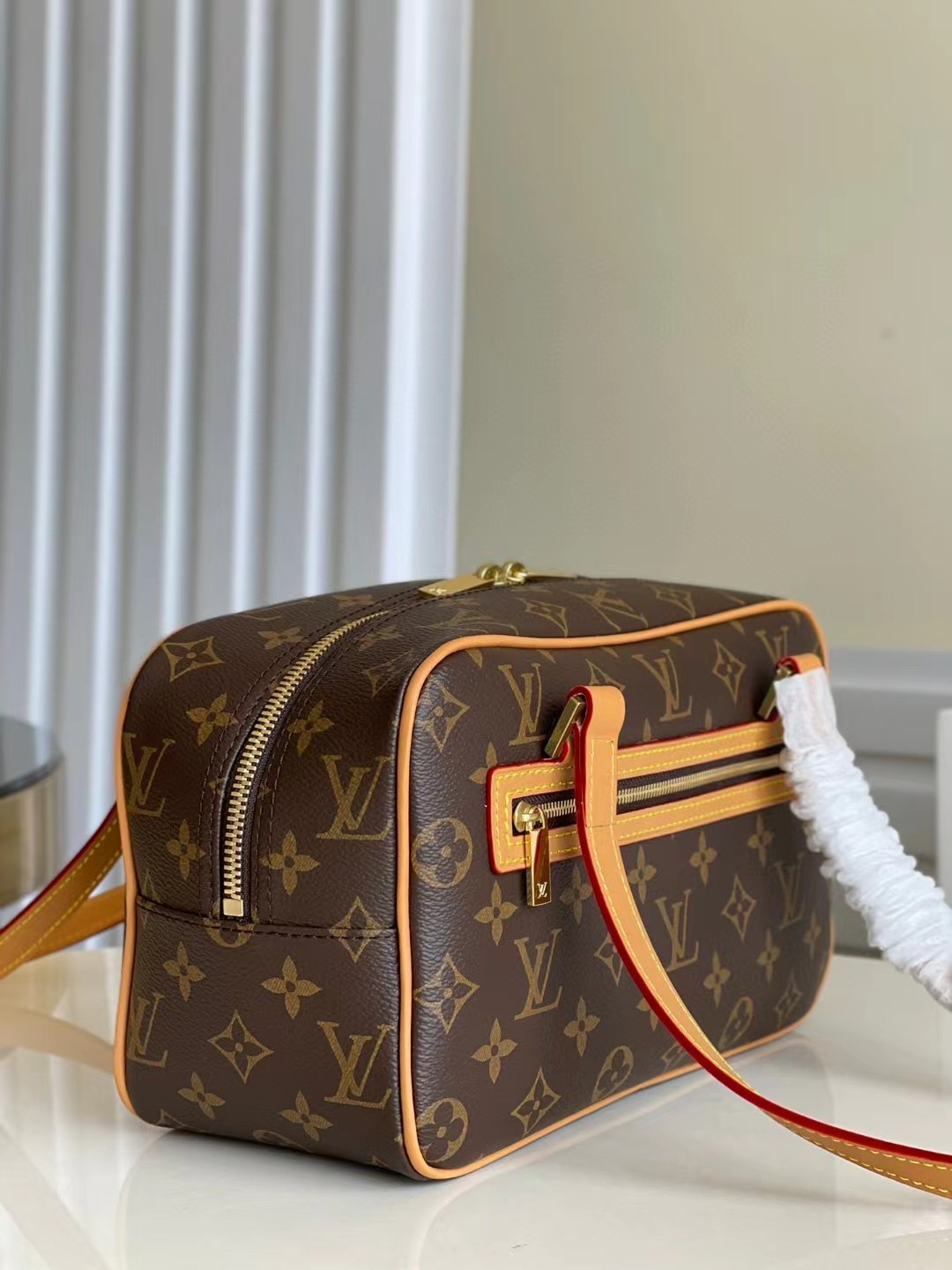 พร้อมส่ง LV Cite Monogram Canvas Handbags เกรดท็อปออริจินอล 1:1 สลับแท้ เกรดดีสุด ภาพถ่ายจากงานขายจริง ใช้งานต่างประเทศได้