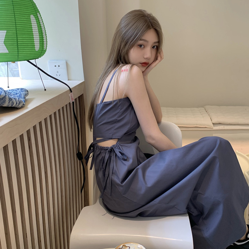 พร้อมส่ง 🤲🏻🐮 Summer soon เดรสสายเดี่ยวสีเทา (IN37867)