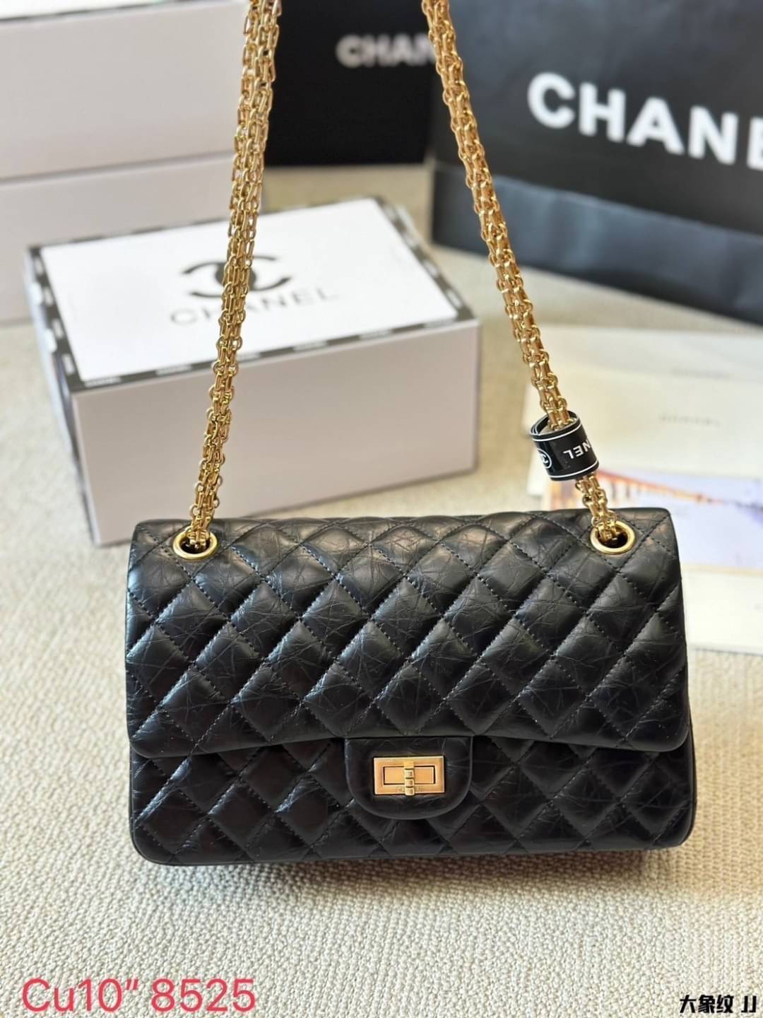 CHANEL Reissue Classic Bag 25cm Flap Bag Aged Leather กระเป๋าสะพายคลาสสิก ดีไซส์หนังย่นสุดหรูชวนให้สะสมกันอีกแล้วหนึ่ง สุดยอดเดอะเบสท์ไอเท็ม พร้อมเสิร์ฟครบชุด