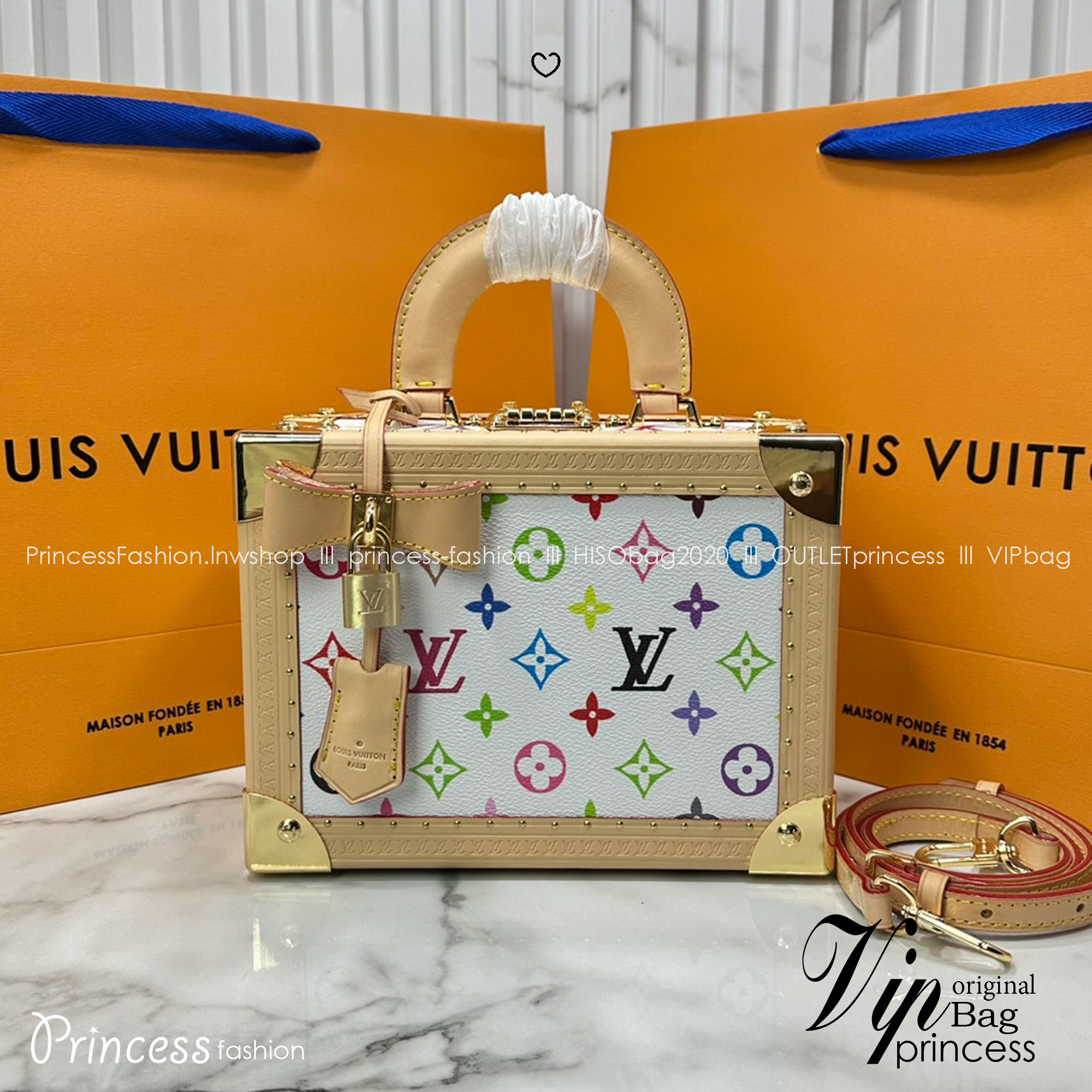 ORI หนังแท้ | LV x TM Petite Valise bag Multicolor Monogram Canvas กระเป๋าสะพายทรงกล่องดีไซน์โดดเด่นประณีตขับเน้นเสน่ห์สดใส แลดูน่ารัก ขนาดกะทัดรัดตกแต่งขอบหนังและฮาร์ดแวร์สีทองเงางาม