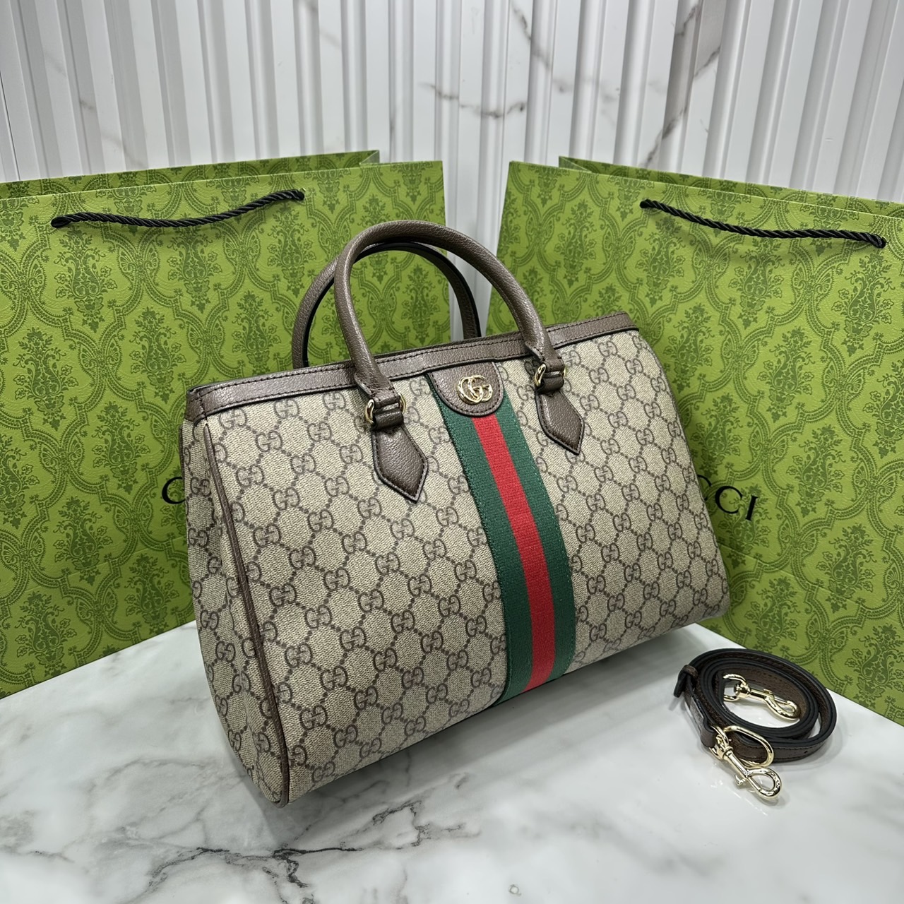 ORI หนังแท้ | Gucci Ophidia medium tote bag Monogram Double G / Gucci Tote Bag กระเป๋าสะพายทรงโท้ทใบใบใหญ่ คอลเล็กชั่น Ophidia ไฮไลท์รูปทรงและฟังก์ชั่นการใช้งานที่ได้รับการตีความใหม่