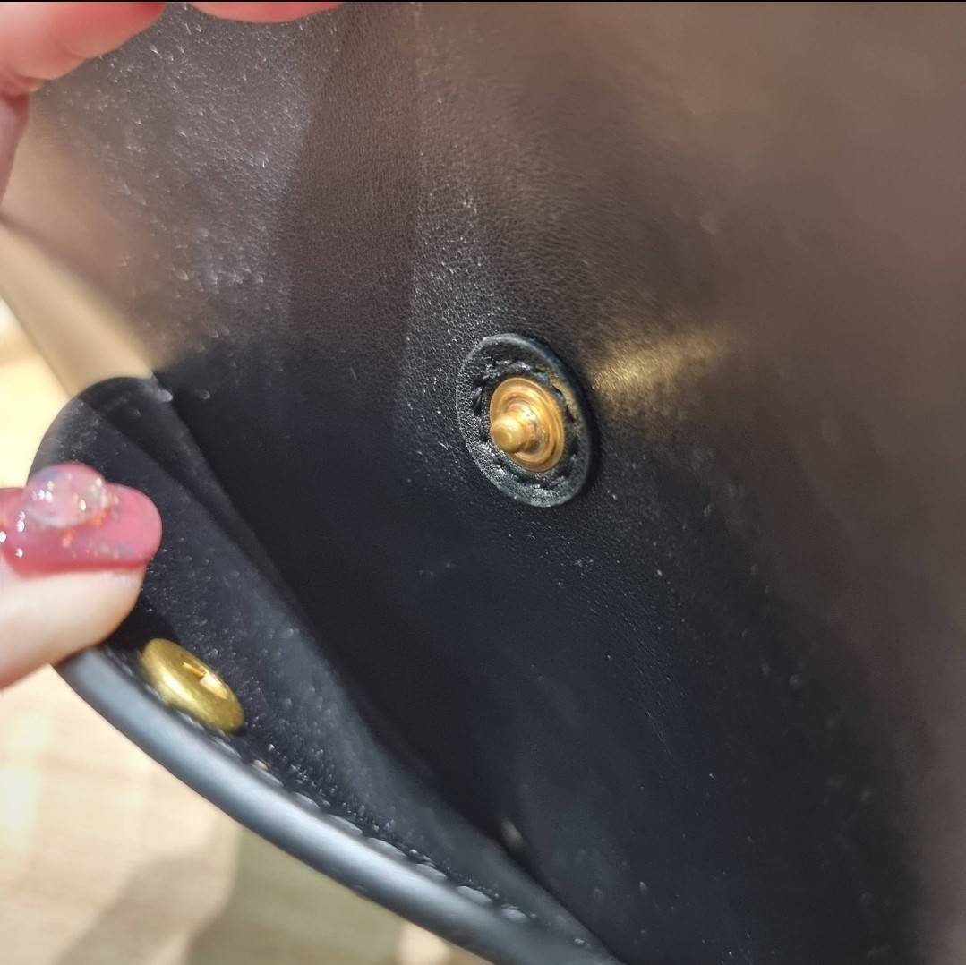 TORY BURCH ECO ELLA TOTE BAG / TORY TOTE BAG พร้อมส่ง 3 สี กระเป๋าสะพายทรงโท้ท ขนาดกำลังสวย จุของได้เต็มที่ รูปทรงคลาสสิคชวนใช้ โดดเด่นด้วย patch โลโก้ คอลเลคชั่นน้องใหม่ ส่งมาให้สาวๆได้ใจฟูอีกหนึ่งไอเท็ม