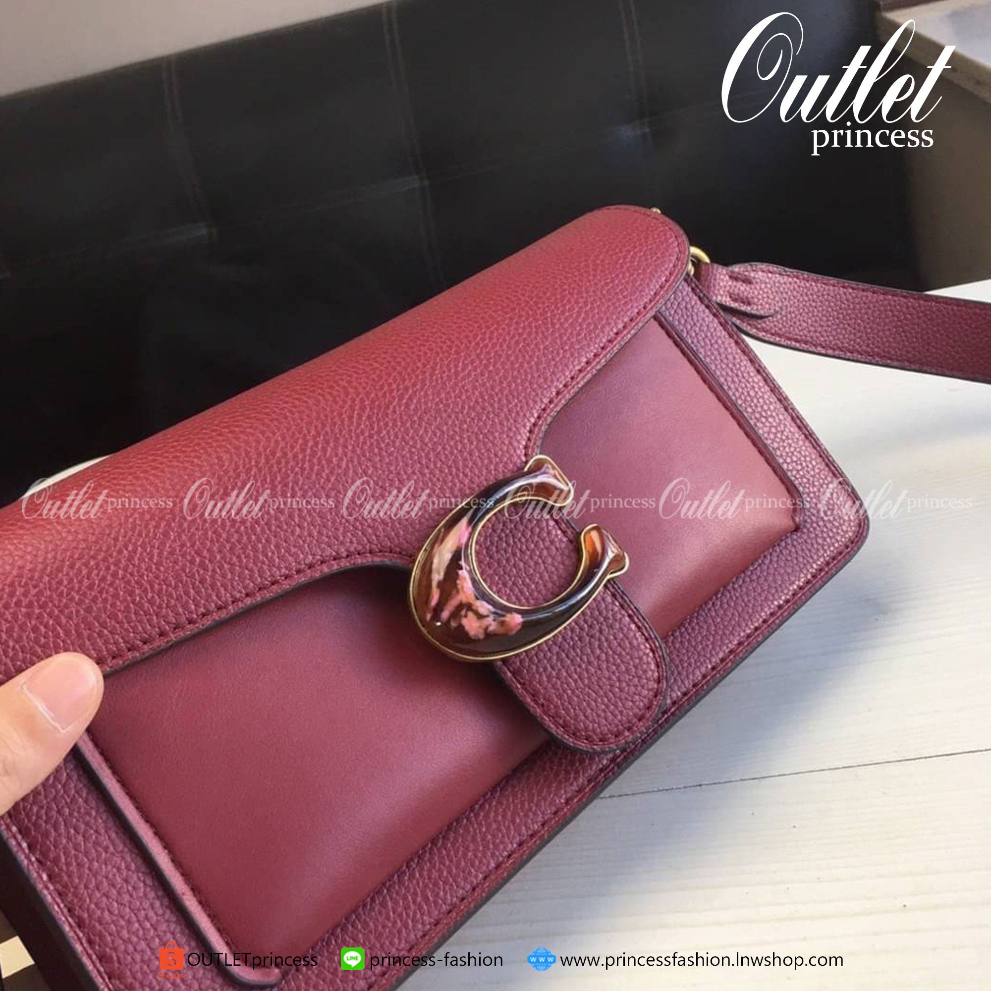 Coach Tabby Shoulder Bag 26 Brass/Deep Red * Polished pebble leather, refined calf leather and suede * Inside zip and multifunction pockets