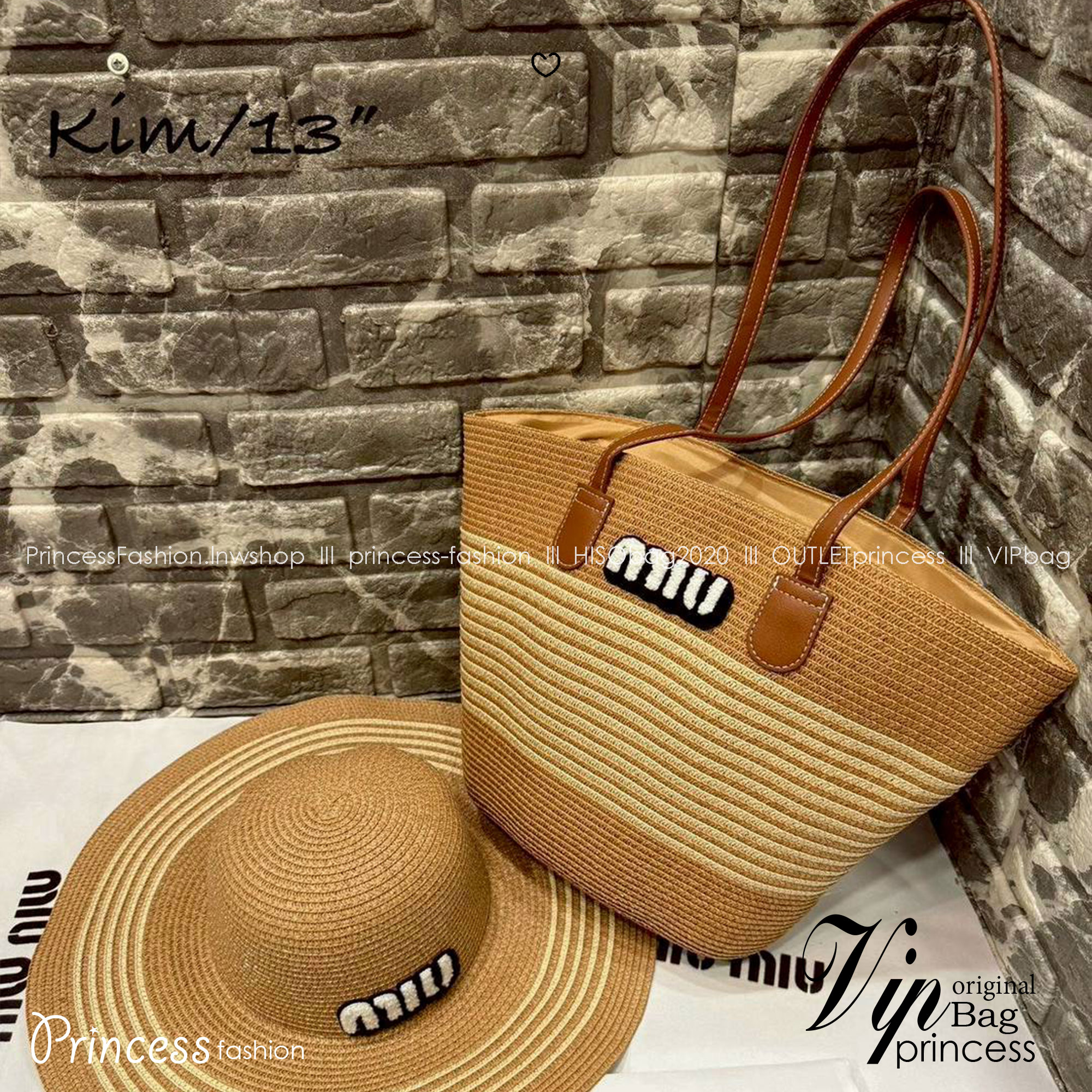Set MIU MIU Tote Bag with Summer Hat สุดคุ้มในเซท 2 ชิ้น หมวกและกระเป๋าสะพายทรงโท้ทงานสานใบใหญ่ รับ Summer ดีไซน์เข้าชุด เหมาะมากกับการสะพายไปเที่ยวทะเล หรือจะใช้ในวันสบายๆก็ตอบโจทย์