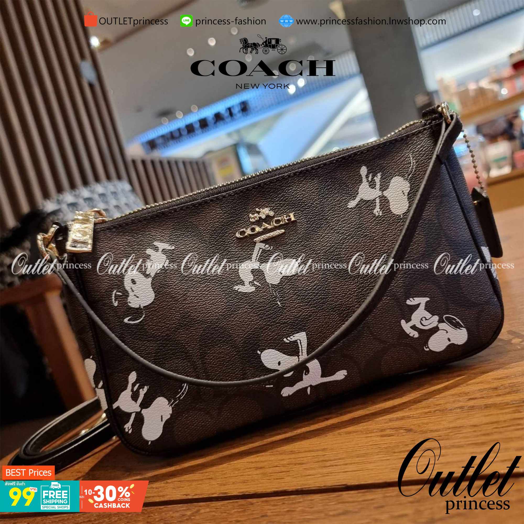 COACH F36674 TOP HANDLE POUCH IN SIGNATURE WITH SNOOPY PRINT คอลเลคชั่นใหม่ ในสไตล์พอช มาให้ช้อปก่อนใครในไทยจ้า น่ารักน่าใช้ไปอีกกับกระเป๋าสะพายทรงฮิตตลอดกาล ด้วยดีไซน์ที่ออกมาให้ใช้งานได้ง่าย ขนาดกำลังเหมาะ วัสดุแคนวาสทนทาน ดีไปหมดขนาดนี้!! คุณลูกค้าถึงส