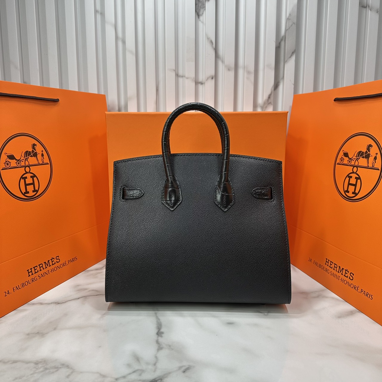 ORI หนังแท้ | Hermes Birkin Bag Faubourg 25cm รุ่นลิมิเต็ด กระเป๋าสะพายที่สุดแห่งหรูหราลัคชู นิยามของความสง่างามเหนือกาลเวลา แบรนด์เนมในฝัน งดงามดั่งเจ้าหญิง
