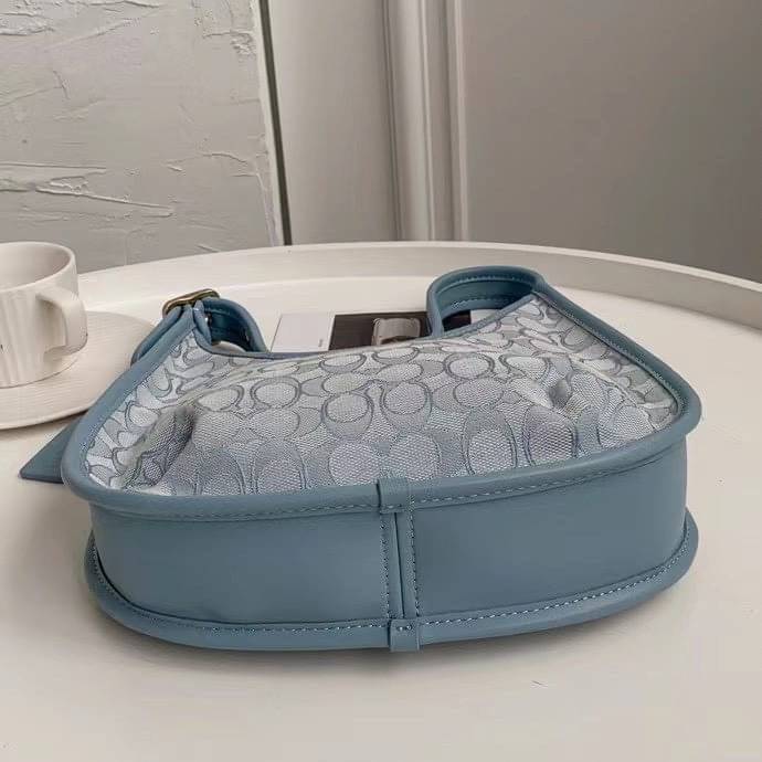 Coach ERGO SHOULDER BAG Glovetanned leather One credit card slot