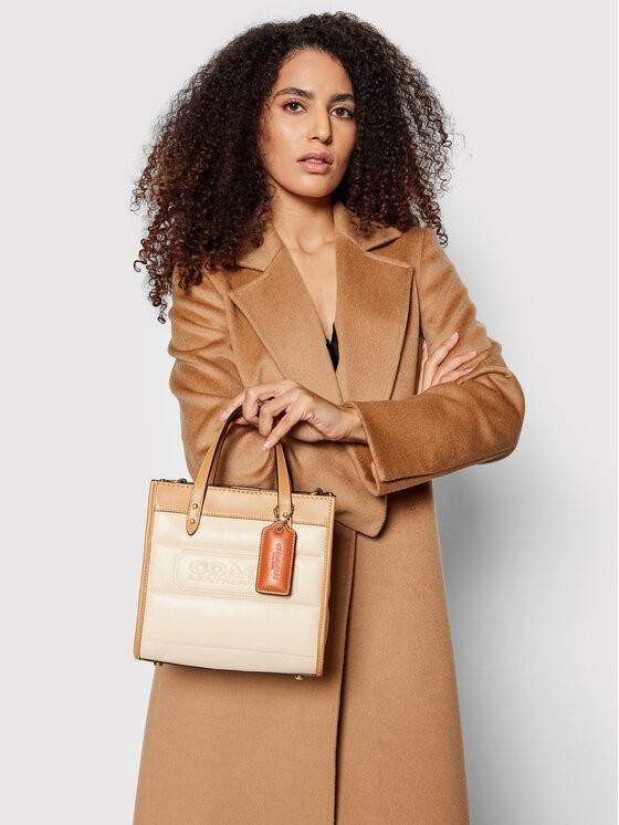 COACH CASUAL STYLE STREET STYLE 2WAY PLAIN LEATHER ELEGANT STYLE (C6958 C6852) 🌺 ที่สุด! ของที่สุด!! กระเป๋าถือ กระเป๋าสะพายรูปทรงสุดฮิต สุดคลาสสิค รุ่น UNISEX ที่ชิคๆ สบายๆ ได้ทั้งชายและหญิง// วัสดุหนังแท้ทั้งใบ ตัดเย็บด้วยหนังเนื้อนุ่มพิเศษ หนา 