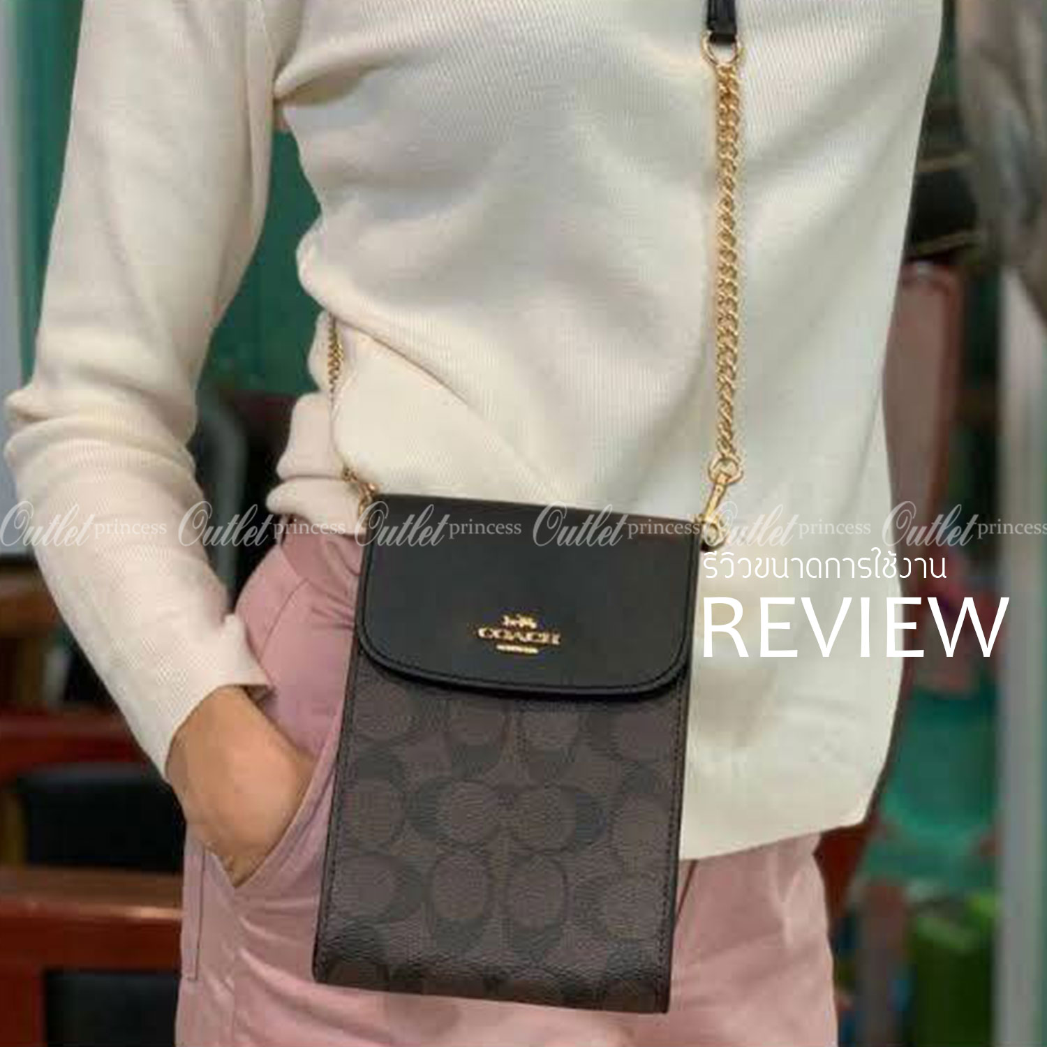COACH 3051 RACHEL PHONE CROSSBODY IN SIGNATURE CANVAS HOT ITEM!! กระเป๋าสะพาย case phone ต้องมา ให้คุณพกพา gadget ล้ำไปได้ทุกที่ ใส่โทรศัพท์มือถือได้ทุกรุ่น ดีไซน์ใหญ่กว่าเดิม และยังมีช่องเก็บบัตรให้เพิ่มไปอีก ดีไซน์ลายซีคลาสสิค วัสดุหนังแคนวาส เปิด-ปิดด้
