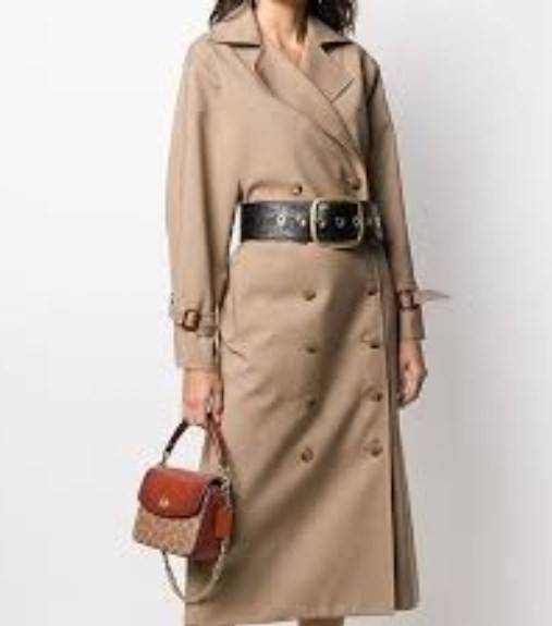 COACH CASSIE CROSSBODY 19 IN SIGNATURE BAG 💋สวย คลาสสิค ดูดีมีระดับมากๆค่ะ!! กระเป๋าแบบหิ้วได้//คล้องไหล่ได้//สะพายข้างหรือครอสบอดี้ร์ได้ วัสดุหนังแท้ทั้งใบอย่างดีค่ะ เปิดปิดกระเป๋าแบบหมุนล็อค ภายในแบ่ง3ช่อง แต่ละช่องกว้าง สามารถใส่กระเป๋าเงินใบกล