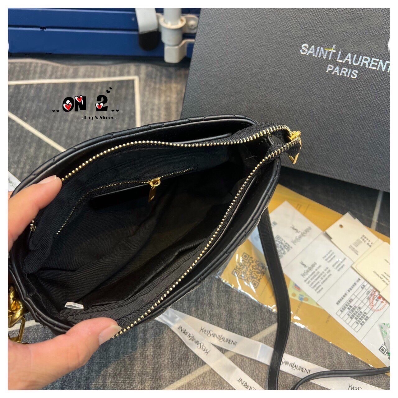 YSL Half Moon Hobo Curve Bag รุ่นพิเศษ ปากกระเป๋าดีไซส์โค้งสวย ขนาดกำลังดี ใช้ได้ตลอด งานหนังสวย มาพร้อมสายยาว คอลนี้ไม่มีไม่ได้น้าา สวยเกินราคาเเน่นอนค่า