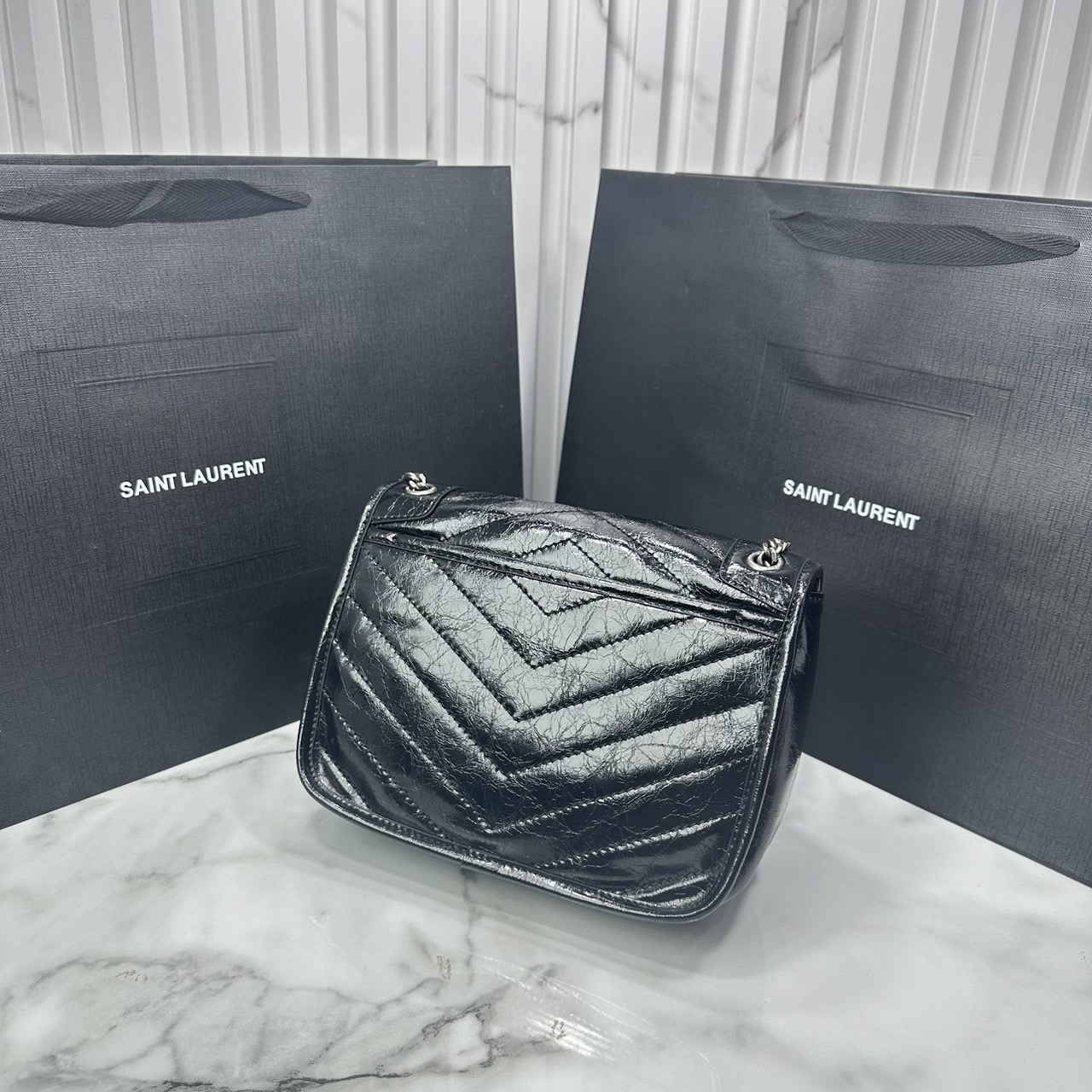 Small YSL Niki shoulder bag 9" กระเป๋าสะพายทรงคลาสสิค รุ่นยอดนิยมของแบรนด์ที่ใครๆก็ต้องมีใช้ ดีไซน์เรียบหรู 🧡เกรดออริ ใช้งานต่างประเทศได้