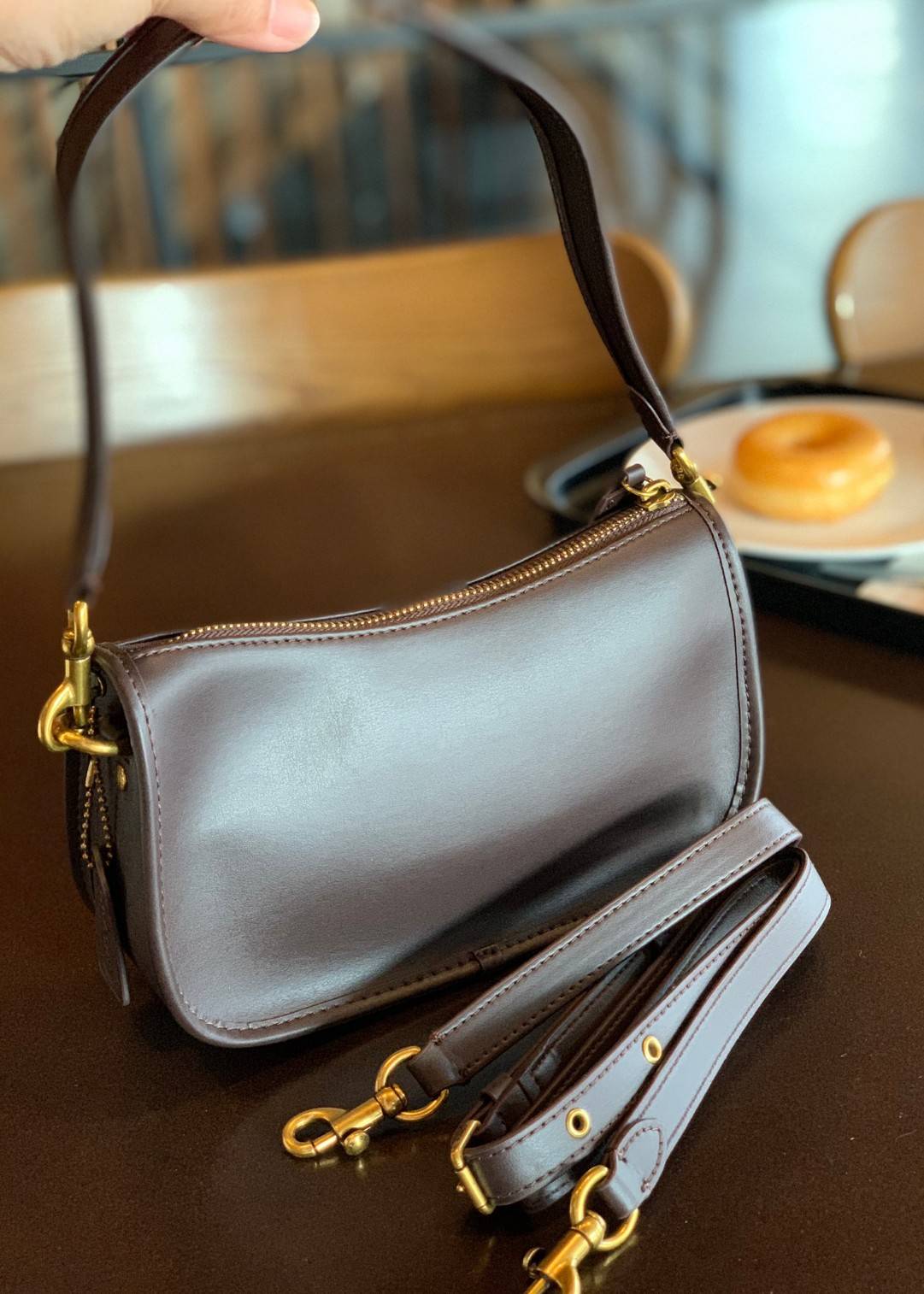 New arrival Limited edition! COACH SWINGER BAG ((C0638)) 🌈สีออกใหม่ล่าสุด ลุควินเทจ น่าใช้มากๆค่ะ!