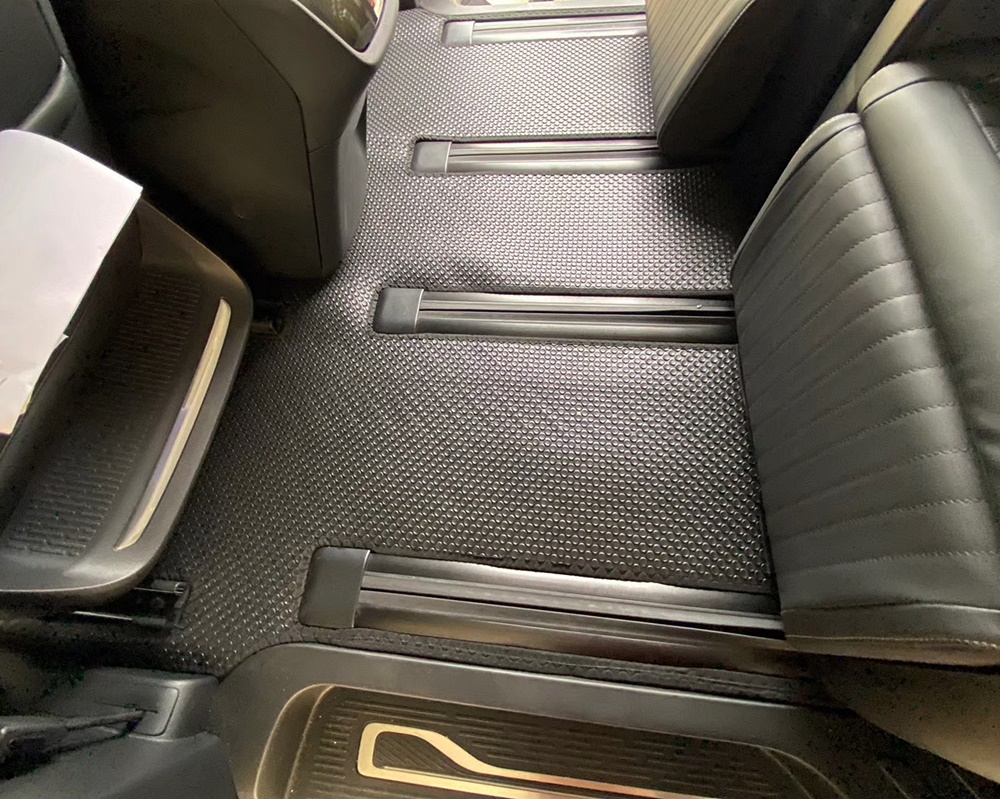 ยางปูพื้นรถยนต์ MG MAXUS 7 2024 พรมกระดุม เอ็มจี แม็กซัส7 สีดำ เข้ารูป ในรถ เต็มคัน