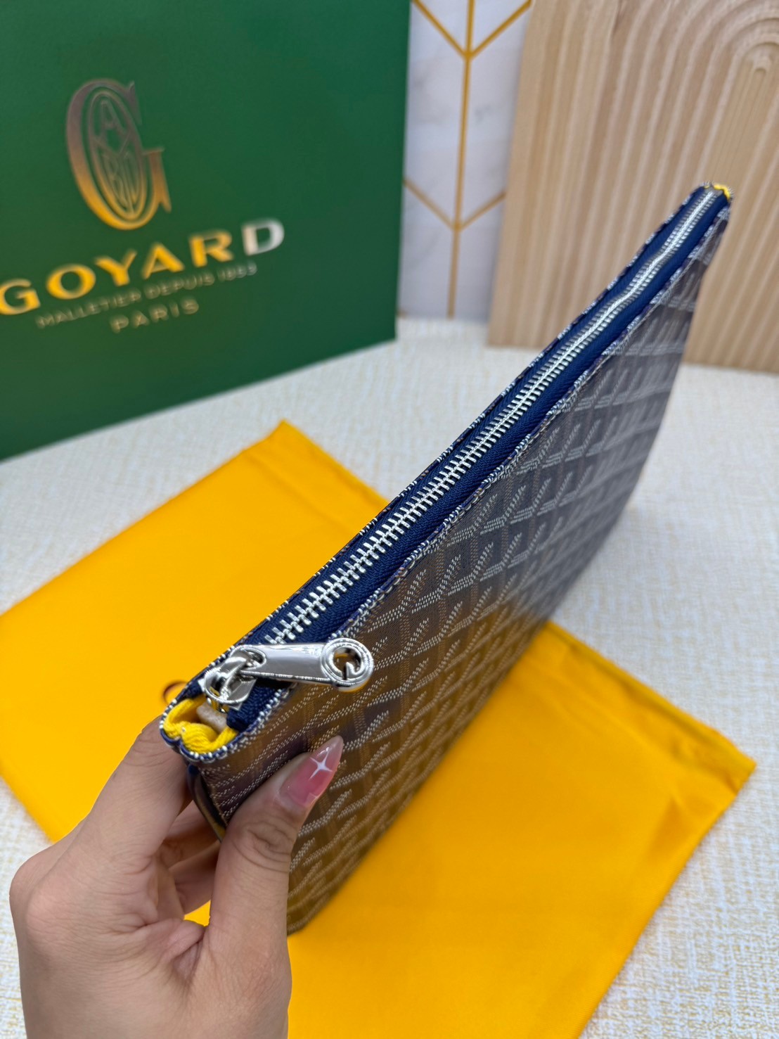 พร้อมส่ง GOYARD CLUTCH BAG unisex 30cm กระเป๋าคลัช ใช้ได้ทั้งชายหญิง เกรดออริ สลับแท้ 1:1 ใช้ต่างประเทศได้ ภาพถ่ายจากงานขายจริง