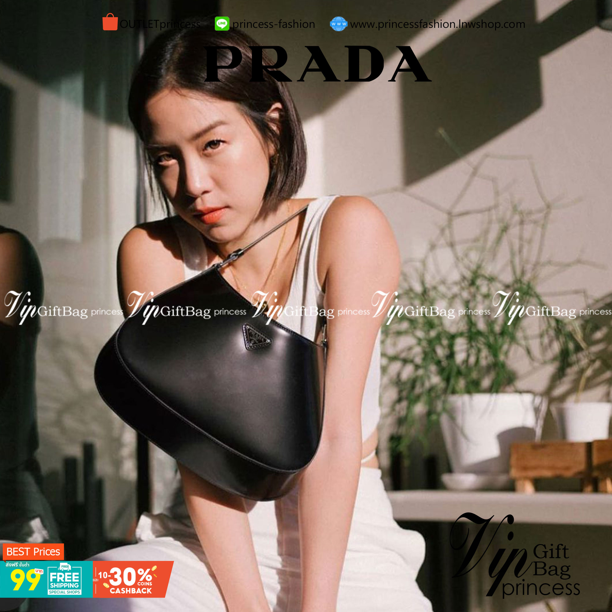 Prada Cleo brushed leather shoulder bag กระเป๋าทรงสวยยอดฮิต กับแบรนด์ PRADA งานพรีเมียมกิ้ฟท์จากแบรนด์ ทรงสะพายไหล่สวยหรูอยู่ทรง PRADA CLEO หนังเรียบดำเงาหรูสุดคลาสสิต เปิดปิดด้วยกระดุมอะไหล่เงินทั้งใบ ด้านในใส่กระเป๋าสตางค์ยาว มือถือ ของจุกจิกได้เยอะ มีป