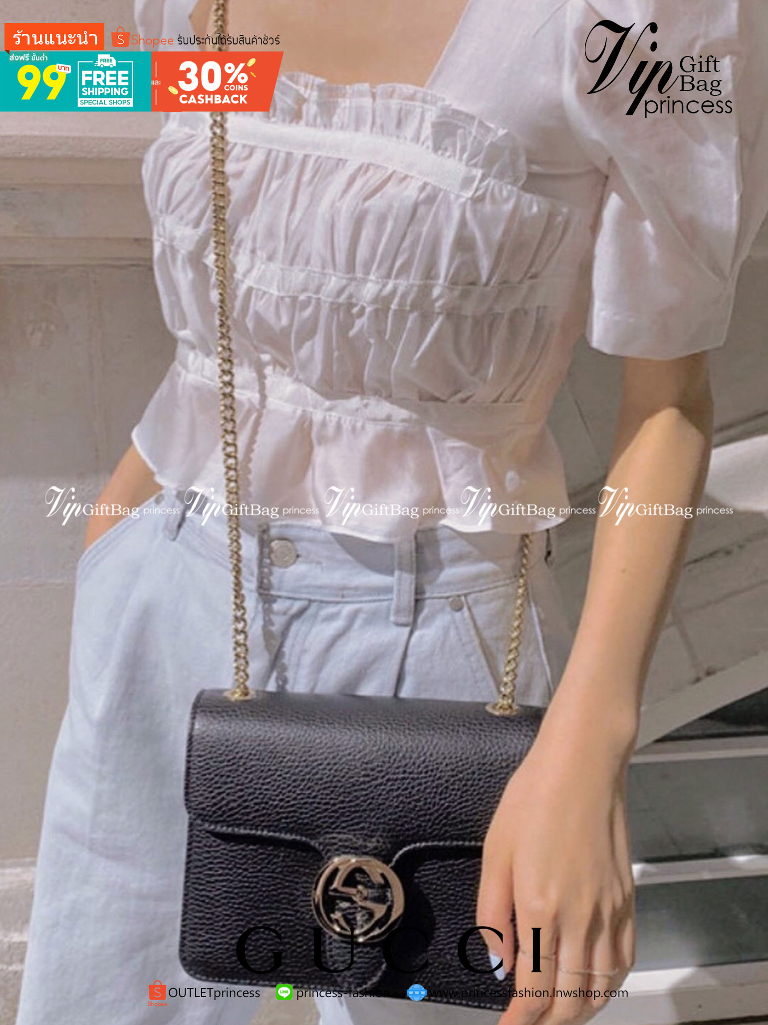 VIP GIFT 】หนังแท้ GUCCI Interlocking G Shoulder Bag กระเป๋าสะพายไหล่/ข้าง ดีไซน์ได้อย่างมีสไตล์ ดูมีสเน่ห์ด้วยโทนสีดำสุดคลาสสิก ใบนี้แมทช์ได้กับทุกลุค เท่ๆ casual หรูหรา มีช่องแบ่งสัดส่วนสวยงาม สาวๆขี้เบื่อขอแนะนำใบนี้เลยจ้า ลูกเล่นเยอะมาก เปลี่ยนสไตล์ได้