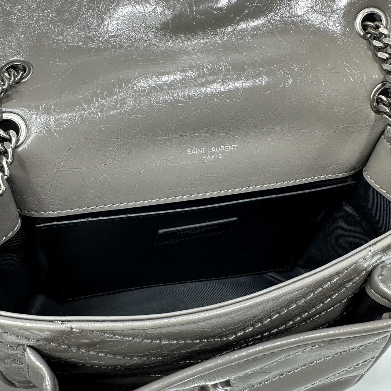 Small YSL Niki shoulder bag 9" กระเป๋าสะพายทรงคลาสสิค รุ่นยอดนิยมของแบรนด์ที่ใครๆก็ต้องมีใช้ ดีไซน์เรียบหรู 🧡เกรดออริ ใช้งานต่างประเทศได้