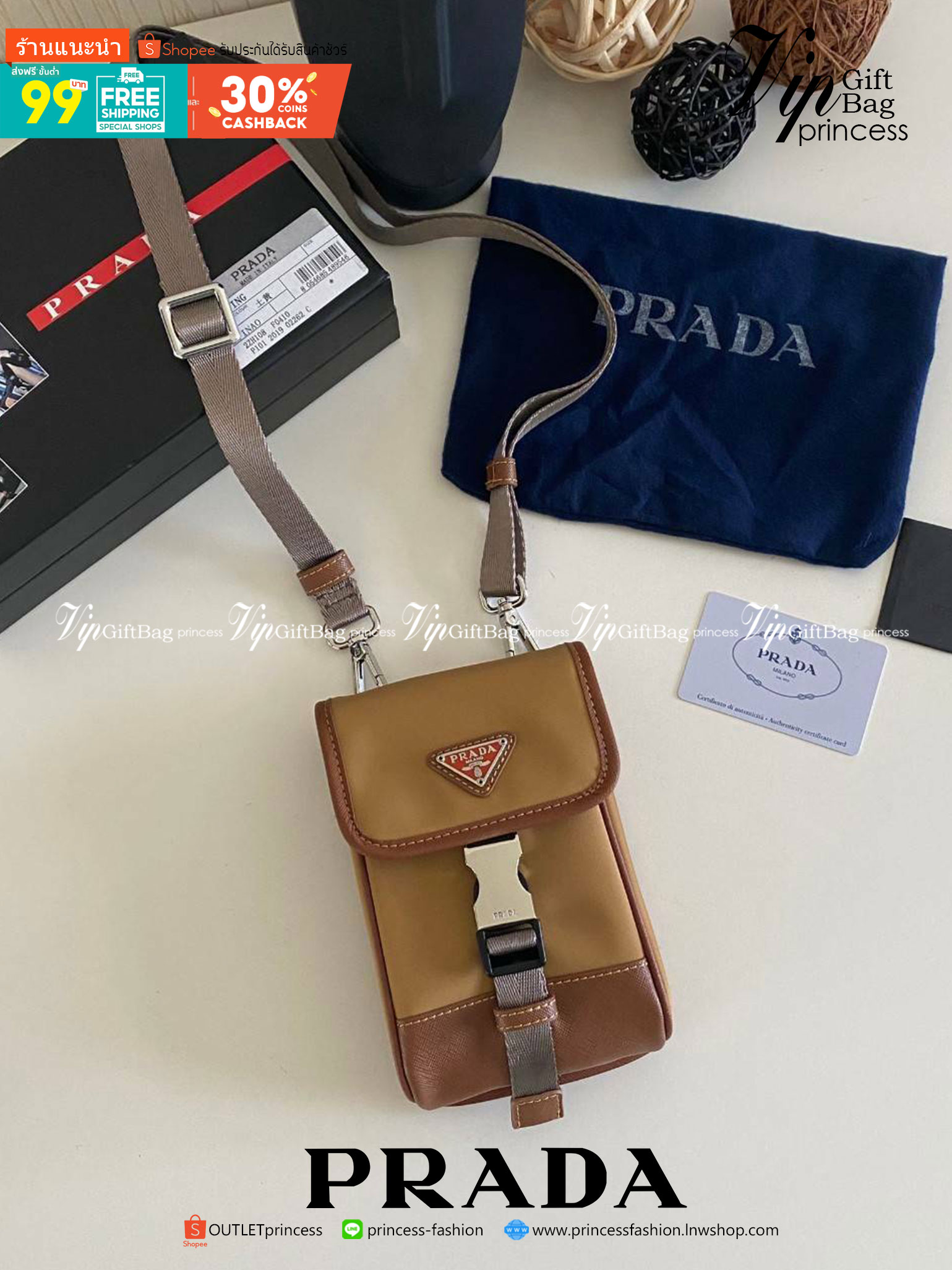 VIP Prada crossbody nylon bag PRADA Re-Nylon and Saffiano leather smartphone case พร้อมส่ง สีเข้าใหม่ เป็นรุ่นที่ถามหากันเยอะมากๆ งานสวยมาก ทำจากผ้าnylonพิเศษ สลับหนังแท้ ใช้ได้ทั้งชาย-หญิง จะ Cross body คาดเอว หรือคล้องกับหูกางเกงชิคๆ ก็เท่มากเลยค่าา งาน