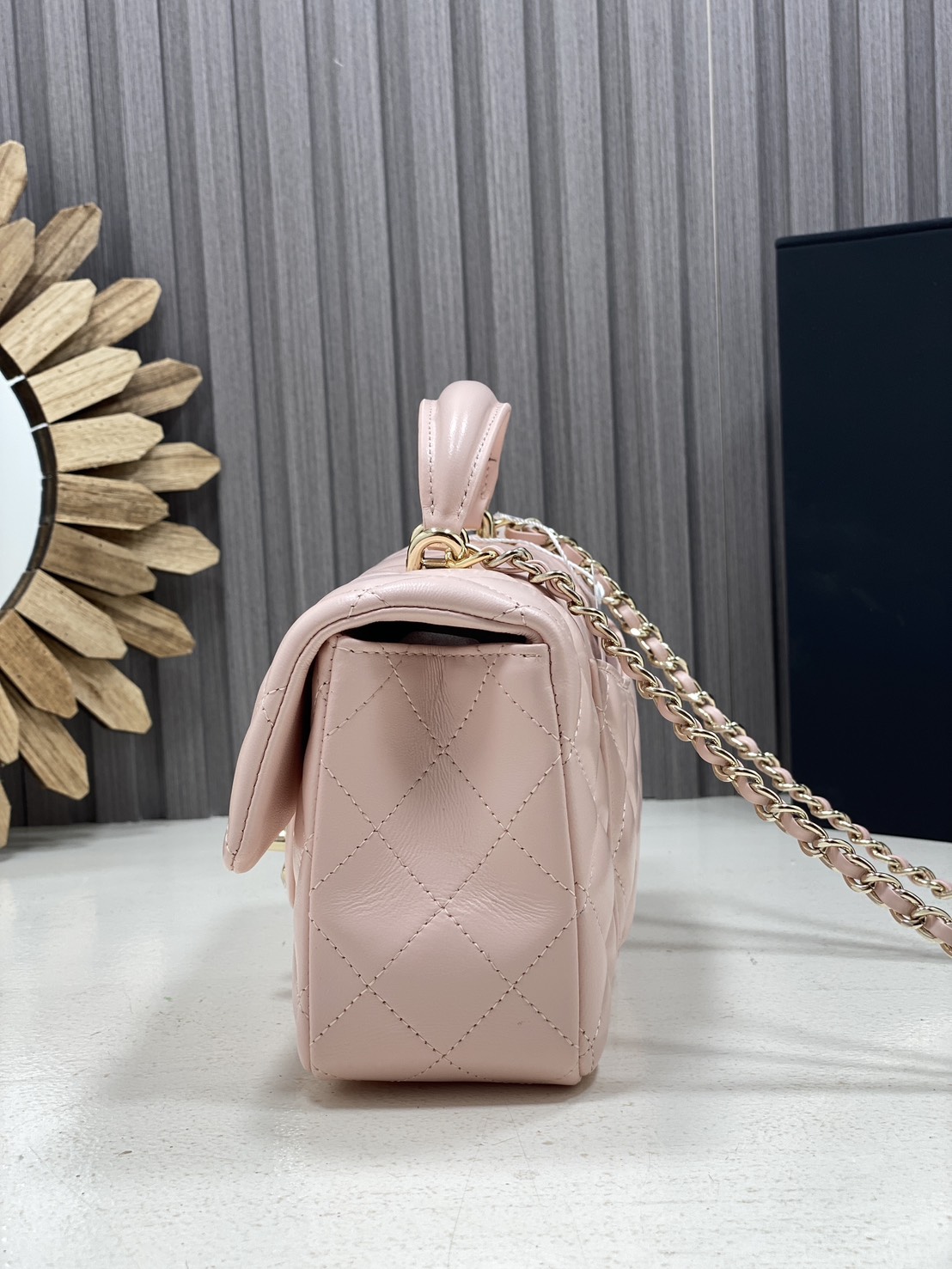 ORI หนังแท้ | CHANEL Classic Flap Bag TopHandle 20cm กระเป๋าสะพายคคลาสสิกพร้อมหูจับ หรูหราระดับตำนาน สวยงามเหนือกาลเวลา