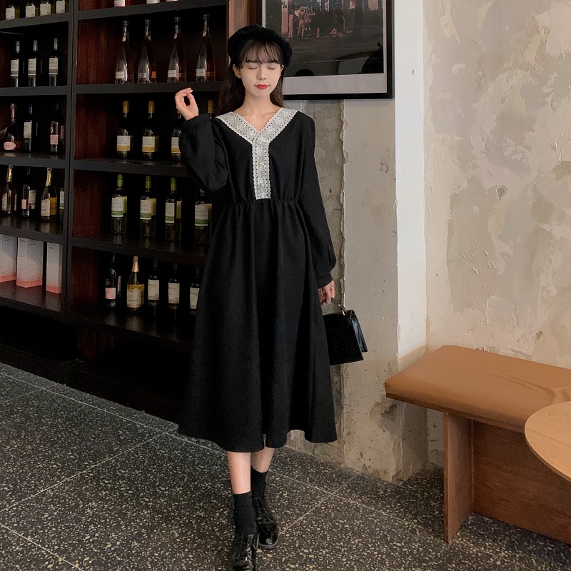 พร้อมส่ง 🌾 Hensely dress เดรสแขนยาวสีดำทรงยาวแต่งลูกไม้ (IN32117)