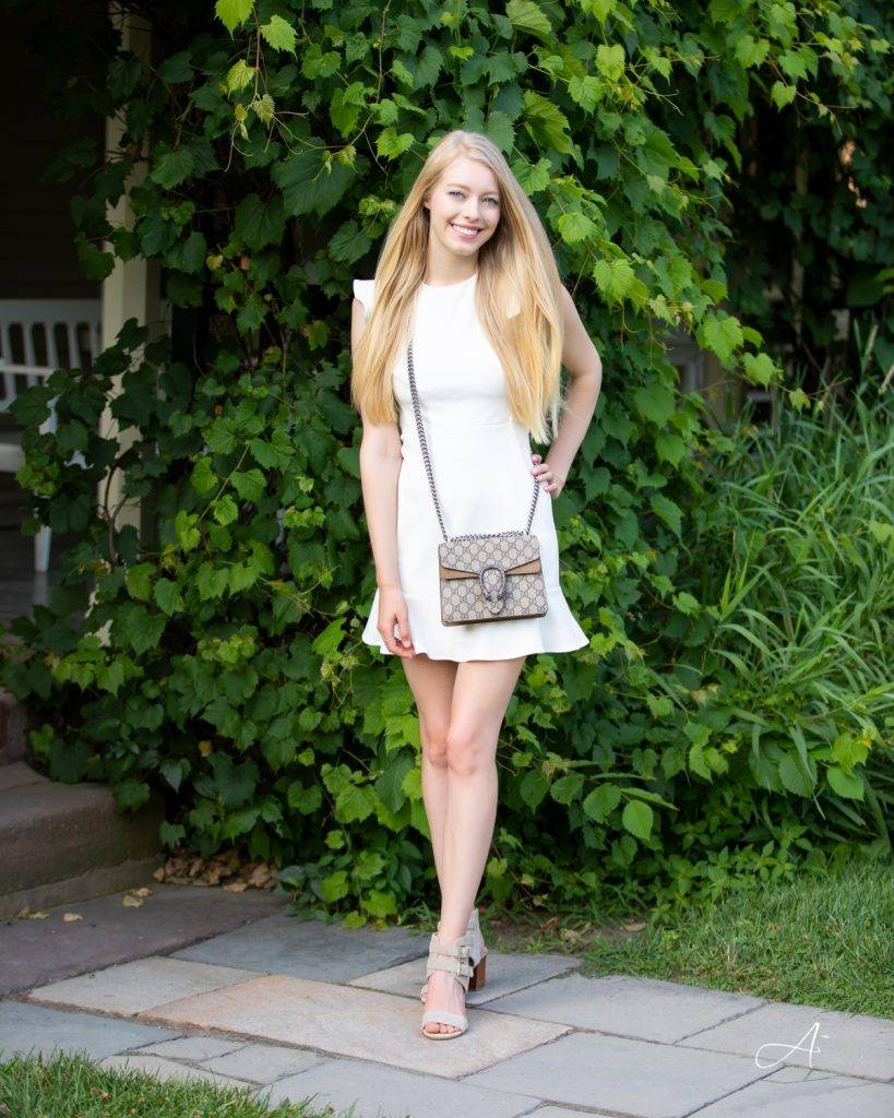 Gucci Mini Dionysus GG Shoulder Bag น้องมินิ ไซส์เล็กสุดเลิศ จัดให้แล้วจ้า!! ฮอตสุดไม่มีใครเกิน สวยจริงไม่ทิพย์!! GC CROSSBODY BAG WITH GWP สุดคุ้มกับกระเป๋าสะพายรุ่นที่สาวๆต้องไม่พลาด!! ดึงดูดและสะกดสายตาด้วยอะไหล่ดีเทลหรูรูปหัวสิงโต วัสดุหนังแคนวาส ทนทา