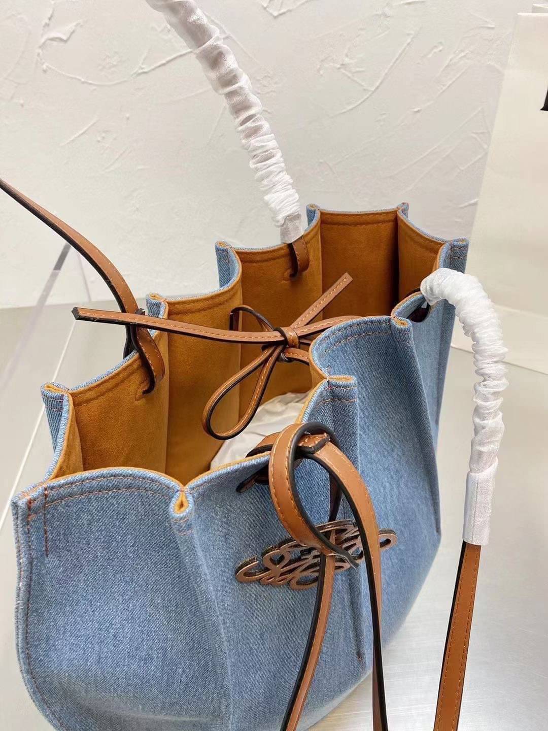 LOEWE + Paula’s Ibiza Shell Tote Bag