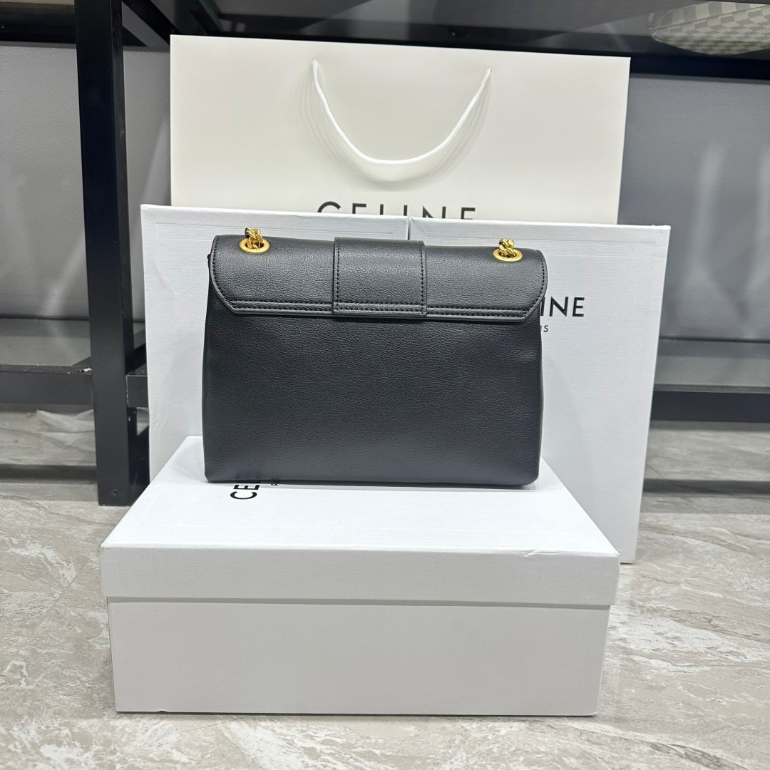 CELINE MEDIUM VICTOIRE BAG IN TRIOMPHE CANVAS 3 สี พร้อมส่ง เกรดออริจินอล สลับแท้ ใช้งานต่างประเทศได้ งานสวยตามรูป ภาพถ่ายจากงานขายจริง