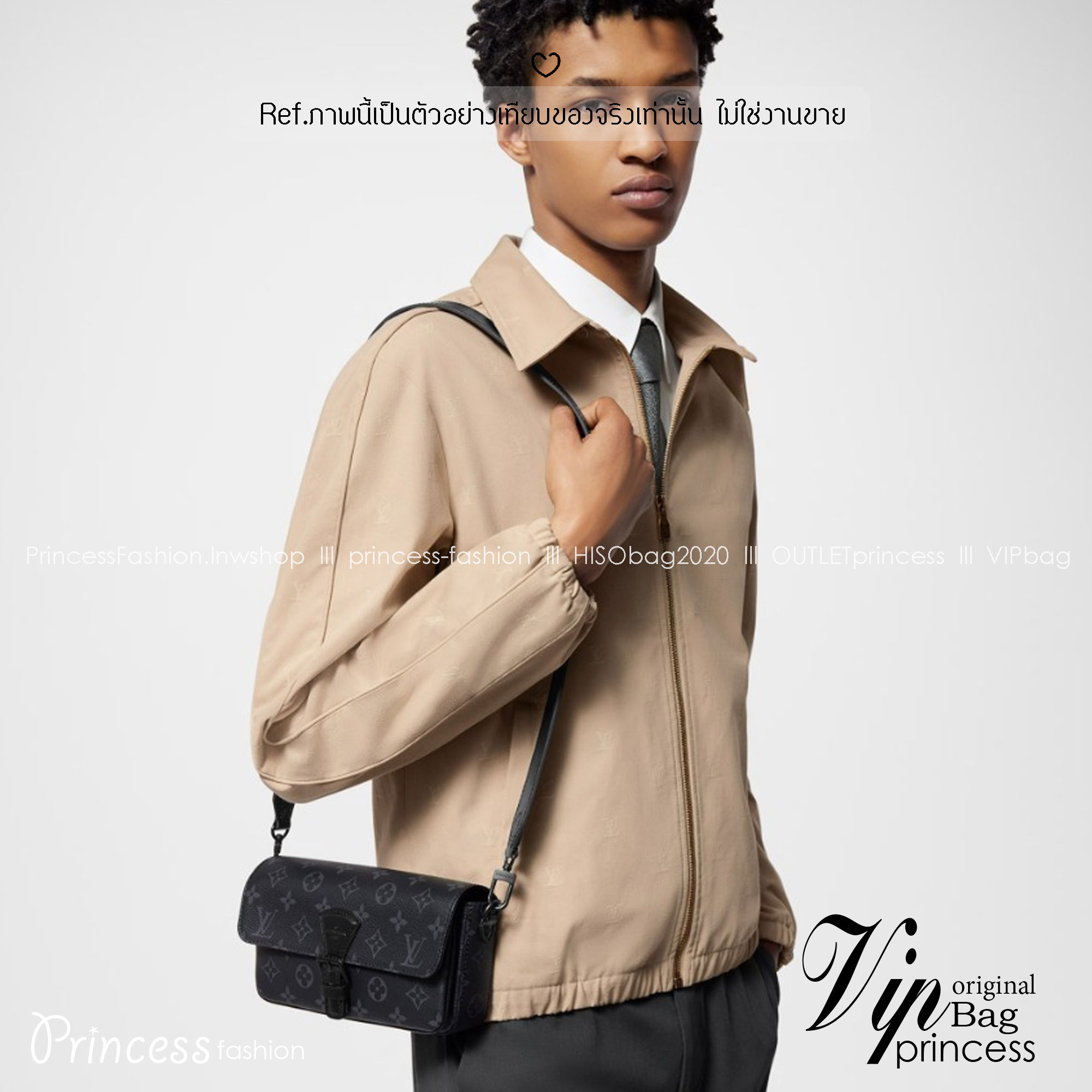 ORI หนังแท้ | LV Montsouris crossbody bag Monogram Eclipse Canvas 22cm กระเป๋าสะพายทรงแมสเซ็นเจอร์ไซส์เล็ก สไตน์กระเป๋าสตางค์แบบสะพาย ดีไซน์ใหม่ทรงยาวล้ำสมัยประดับบัคเคิลสัญลักษณ์เมซงพร้อมแถบแม่เหล็กด้านหน้า สุดไอคอนิก