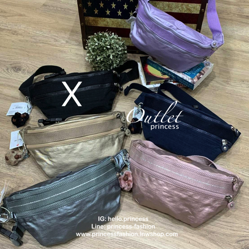 5สี Kipling WHISPER Basic Fanny Pack รุ่นใหม่ล่าสุดกับกระเป๋าทรงคาดอกหรือคาดเอวสุดชิค วัสดุpolyester100% น้ำหนักเบา มีช่องซิปใช้งานหลัก2ช่อง ใส่กระเป๋าสตางค์ทรงยาวได้ ขนาดกำลังดี สายสะพายปรับความยาวได้ฟรีไซส์ ประดับพวงกุญแจลิงน่ารัก สามารถถอดออกได้ มีรูปแ