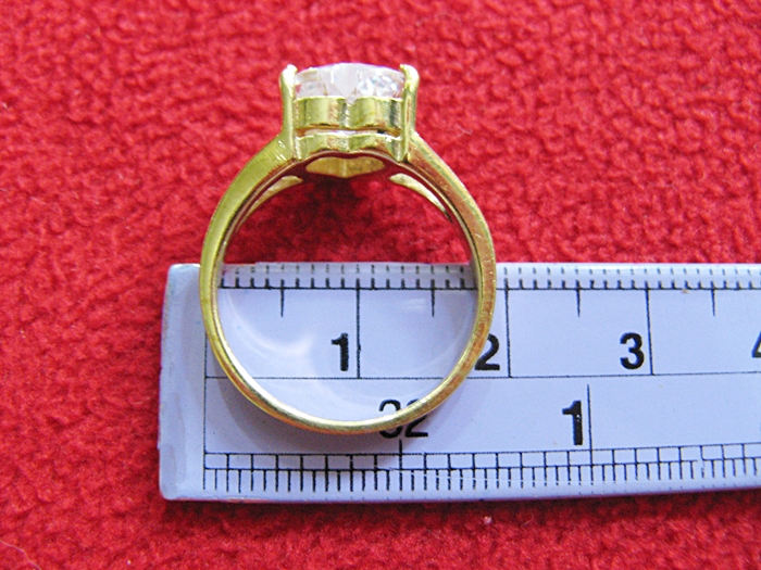 สินค้าหมดค่ะ แหวนเพชรทองเหลือง แบบ4(หัวใจ1ดวงหนามเตย)ค่ะ