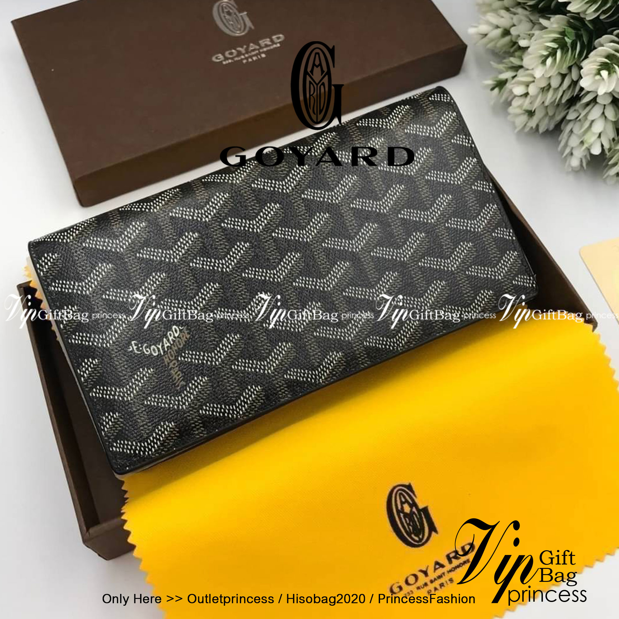 หนังแท้ GOYARD LONG WALLET กระเป๋าสตางค์ใบยาว รุ่นตามหา มาเท่าไหร่ไม่เคยพอเลยค่า เป็นรุ่นคลาสสิกที่หยิบมาใช้งานได้บ่อยที่สุด งานหนังแท้ทั้งใบสวยมากนะคะ ใช้ทนทานได้นานเลยค่ะ ภาพสินค้าถ่ายจากงานขายจริง พร้อมส่งที่ไทยราคาสุดคุ้มห้ามพลาดค่ะ! ภาพสินค้าถ่ายจากง