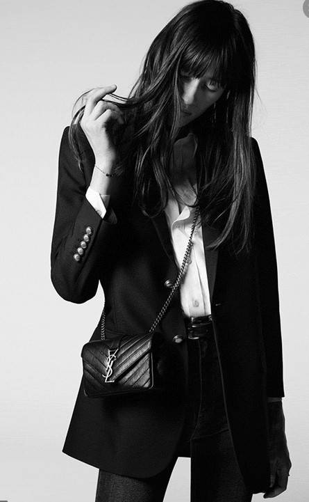 VIP 】SAINT LAURENT CLASSIC BABY COLLEGE MONOGRAM CHAIN BAG IN BLACK MATELASSE LEATHER VIP GIFT WITH PURCHASE (GWP) พรีเมี่ยมกิ้ฟ Limited Edition จาก YSL DUTY FREE COUNTER กระเป๋าสะพายรูปทรงน่ารัก ดีไซต์มาใหม่สำหรับสาวก SAINT LAURENT มีหูจับเกร๋ๆ ที่ด้านบน