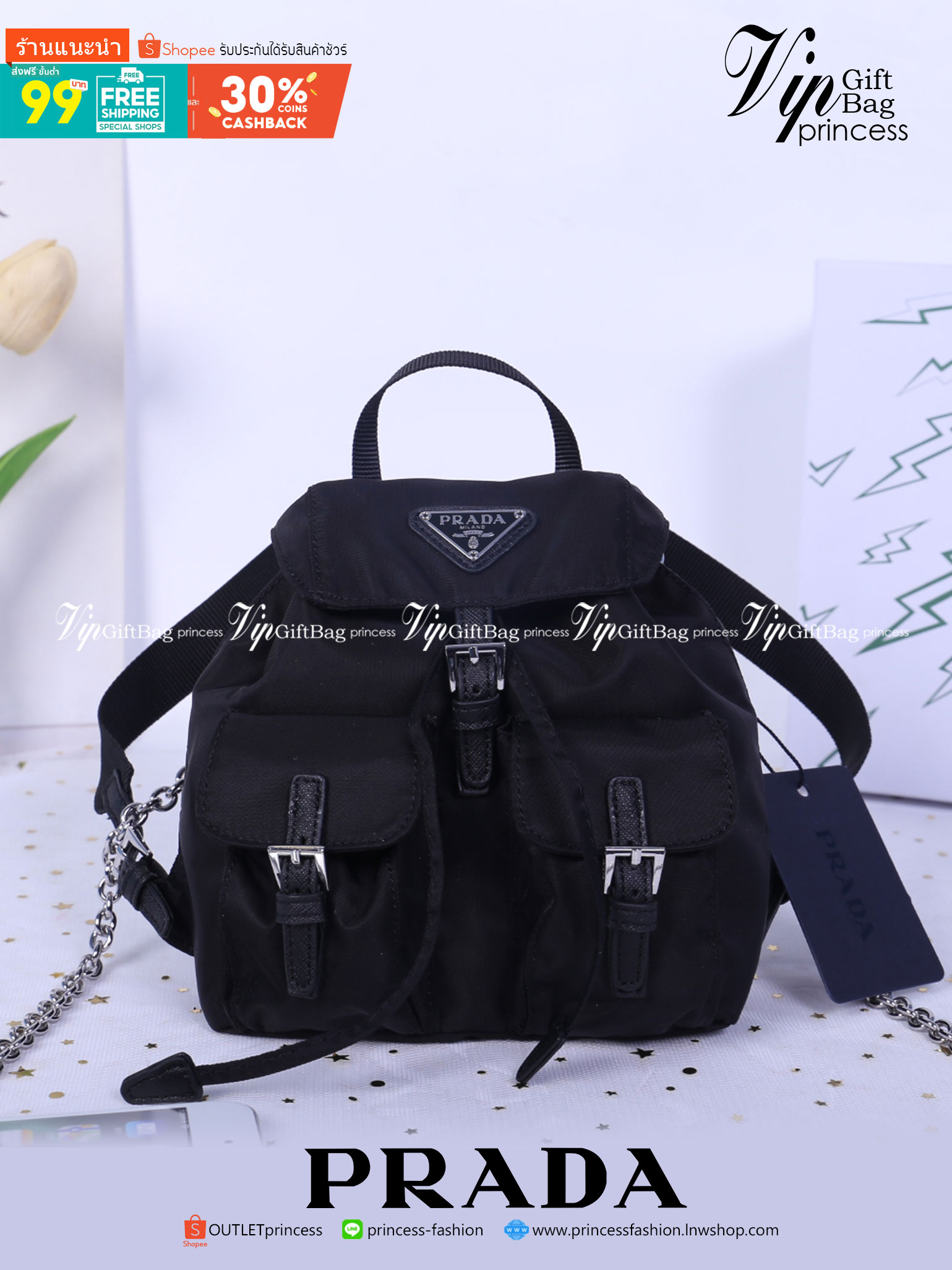 Prada Black Nylon Mini Double Buckle Backpack Crossbody Bag รุ่นนี้เป็นทรงเป้มินิน่ารักๆๆ ด้านในโล่งกว้าง ซับด้านในพิมพ์ลายแบรนด์ ใส่ของจุกจิง โทรศัพท์ กระเป๋าตังใบสั้น เครื่องสำอาง ได้แบบสบาย อะไหล่เงินทั้งใบ บอกเลยว่ารุ่นนี้สวย น่ารัก จะถือหรือสะพายก็ดู