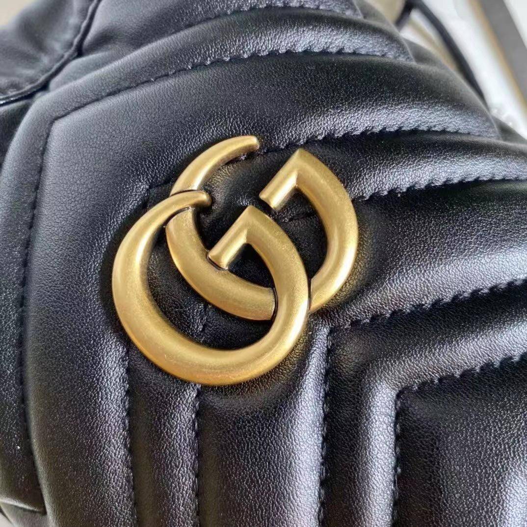 VIP 】Gucci GG Marmont mini bucket bag กระเป๋าสะพายข้าง Premiumgift วัสดุหนังแท้ ด้านในโล่ง มีช่องใส่บัตร3ช่อง ใส่กระเป๋าตังค์ ใส่โทรศัพท์ Iphone+ ได้ สายโซ่ยาว Crossbody ได้ ถอดสายได้ น้ำหนักเบา มาพร้อมถุงผ้าแบรนด์ ใบนี้คือที่สุด คุณหนูมากมาย ไม่ควรพลาดเล
