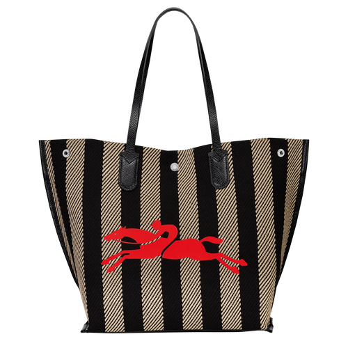 Longchamp Essential Stripes shoulder bag อีกหนึ่งคอลเลคชั่นสำหรับใครที่ต้องการกระเป๋าแบบใช้งานได้ในหลาย ๆ โอกาส การเลือกกระเป๋าขนาดเล็กย่อมไม่สะดวกและไม่ครอบคลุมต่อการใช้สอยอย่างแน่นอน Longchamp รุ่นนี้สามารถตอบโจทย์ ในการใช้งานที่หลากหลายขึ้น เพราะบางครั